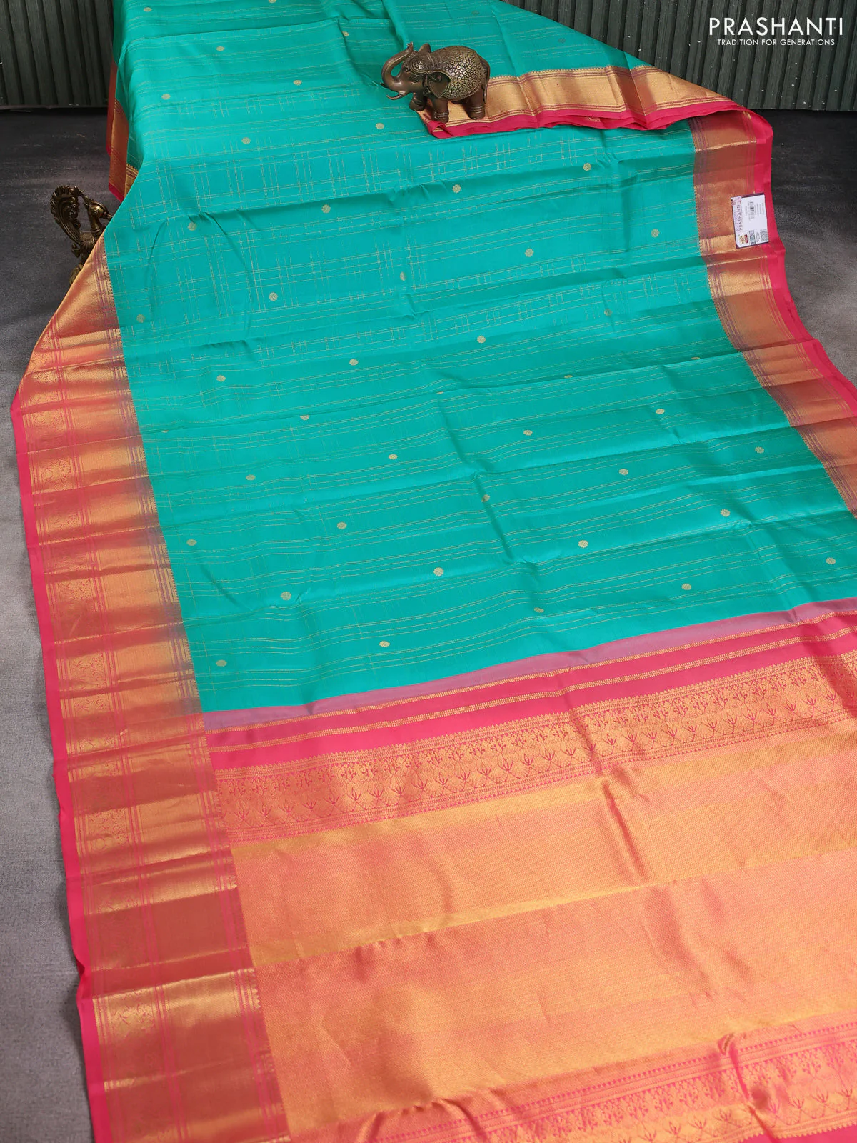 Pure kanchipuram silk saree teal green and pink with allover zari checks & buttas and rich zari woven border - Image 2