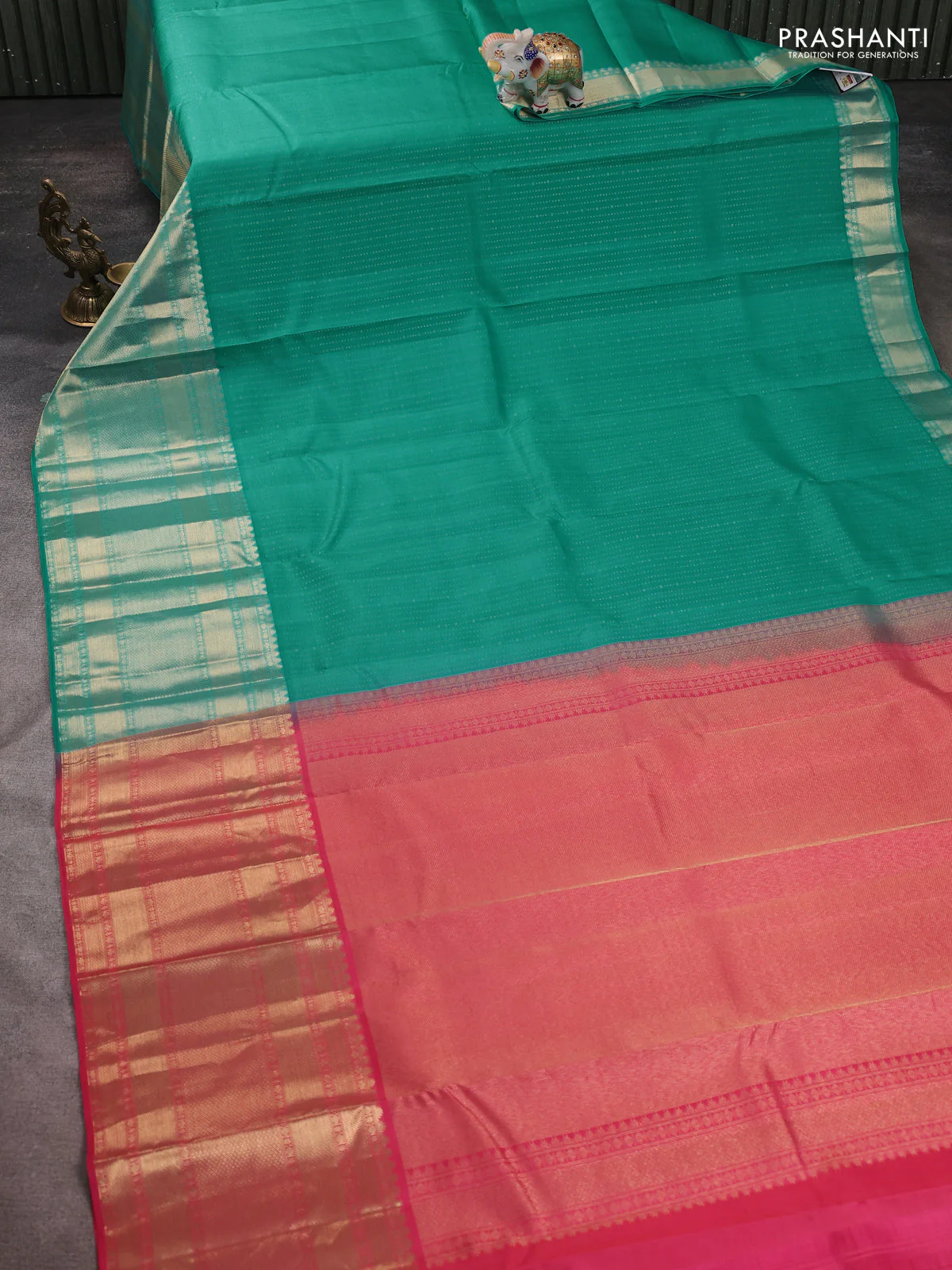 Pure kanchipuram silk saree teal green and pink with allover zari weaves and long zari woven border - Image 2