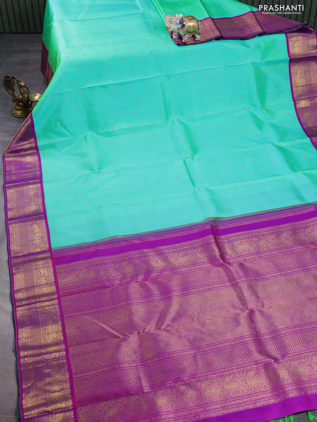 Pure kanchipuram silk saree teal green and purple with zari woven buttas and zari woven korvai border - Image 6