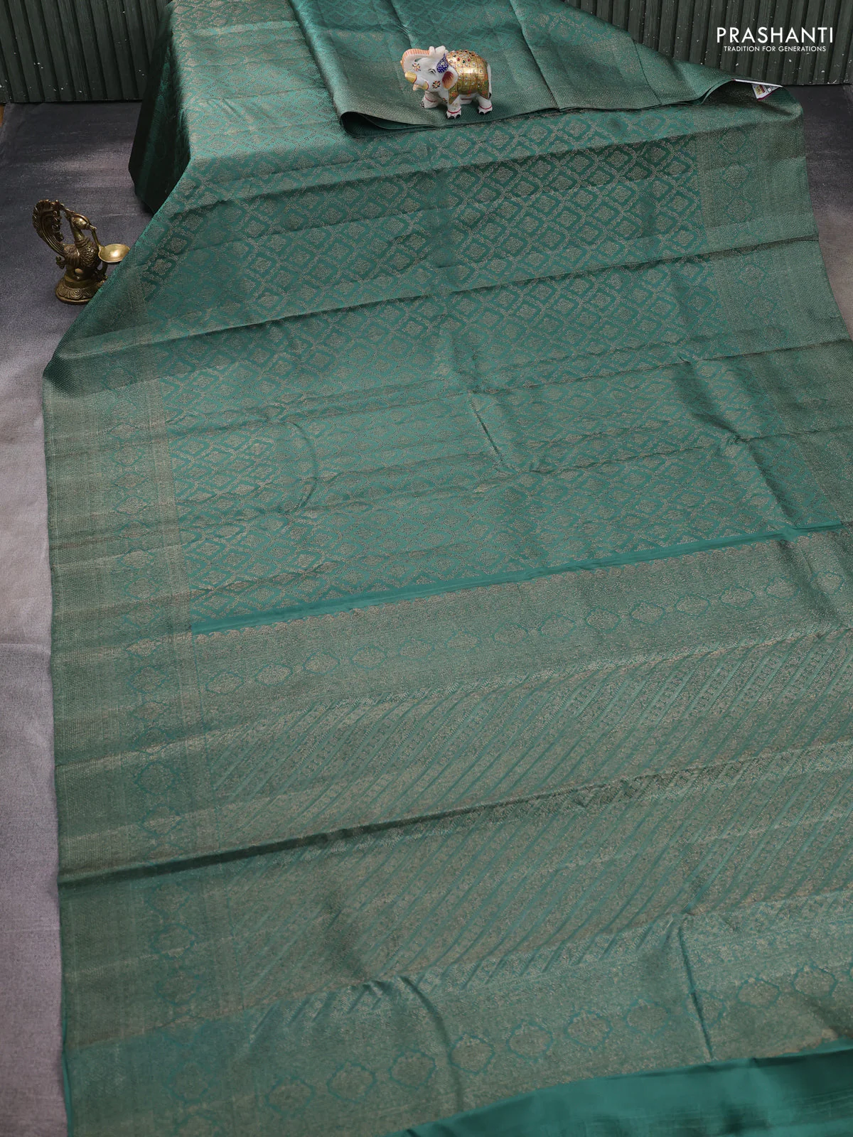 Pure kanchipuram silk saree teal green with allover antique zari weaves and woven border - Image 2