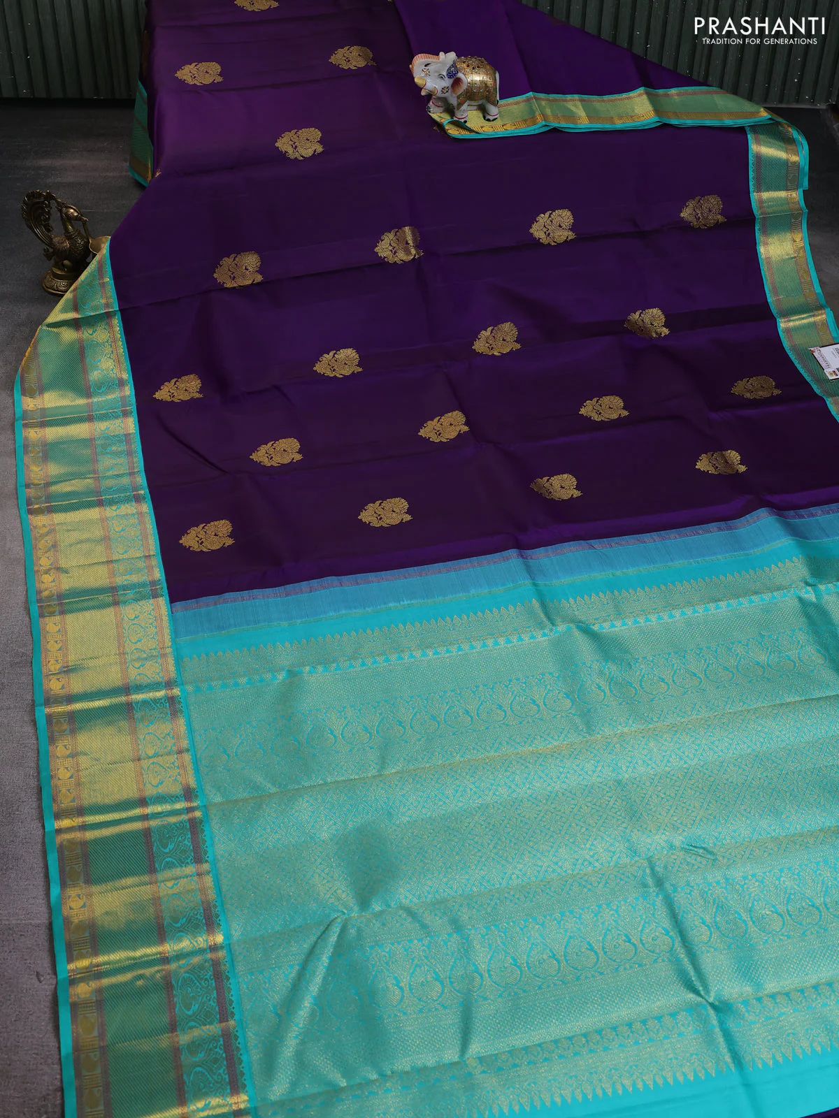 Pure kanchipuram silk saree violet and teal green shade with annam zari woven buttas and rich zari woven korvai border - Image 2