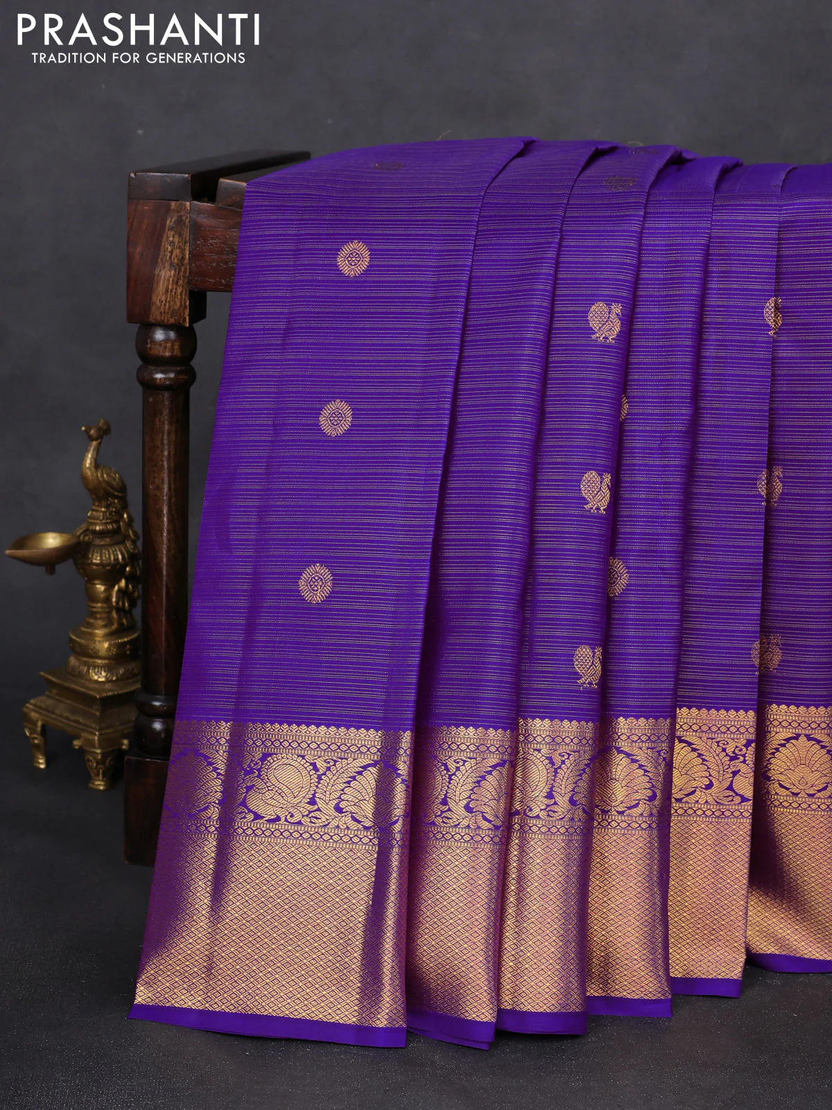 Pure kanchipuram silk saree violet with allover zari woven vairaosi pattern & buttas and zari woven border - Image 2