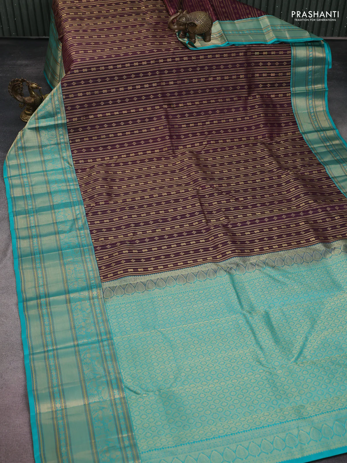 Pure kanchipuram silk saree wine shade and teal blue with allover zari weaves and long zari woven korvai border - Image 2