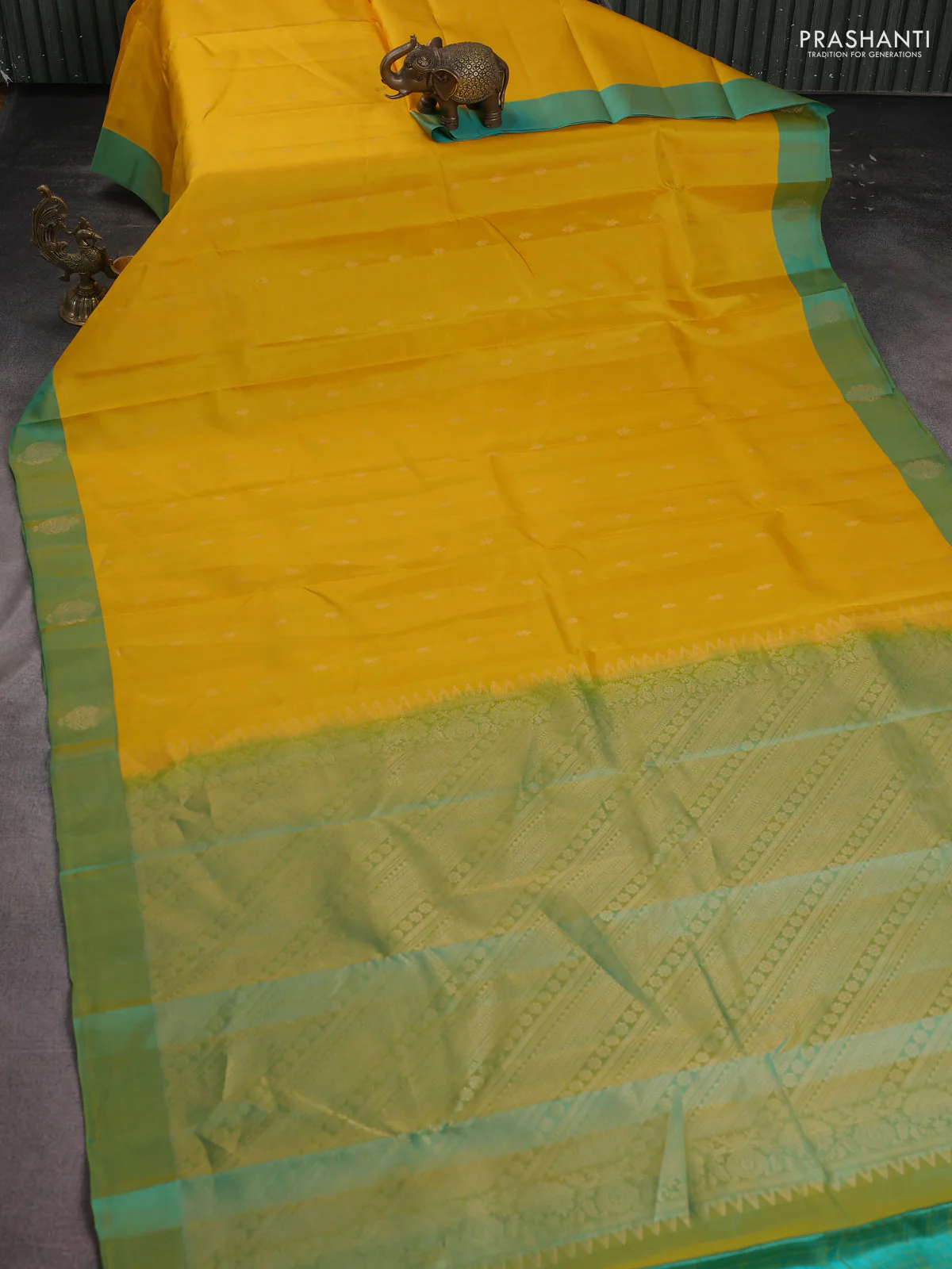 Pure kanchipuram silk saree yellow and teal green with zari woven buttas and zari woven butta border - Image 2