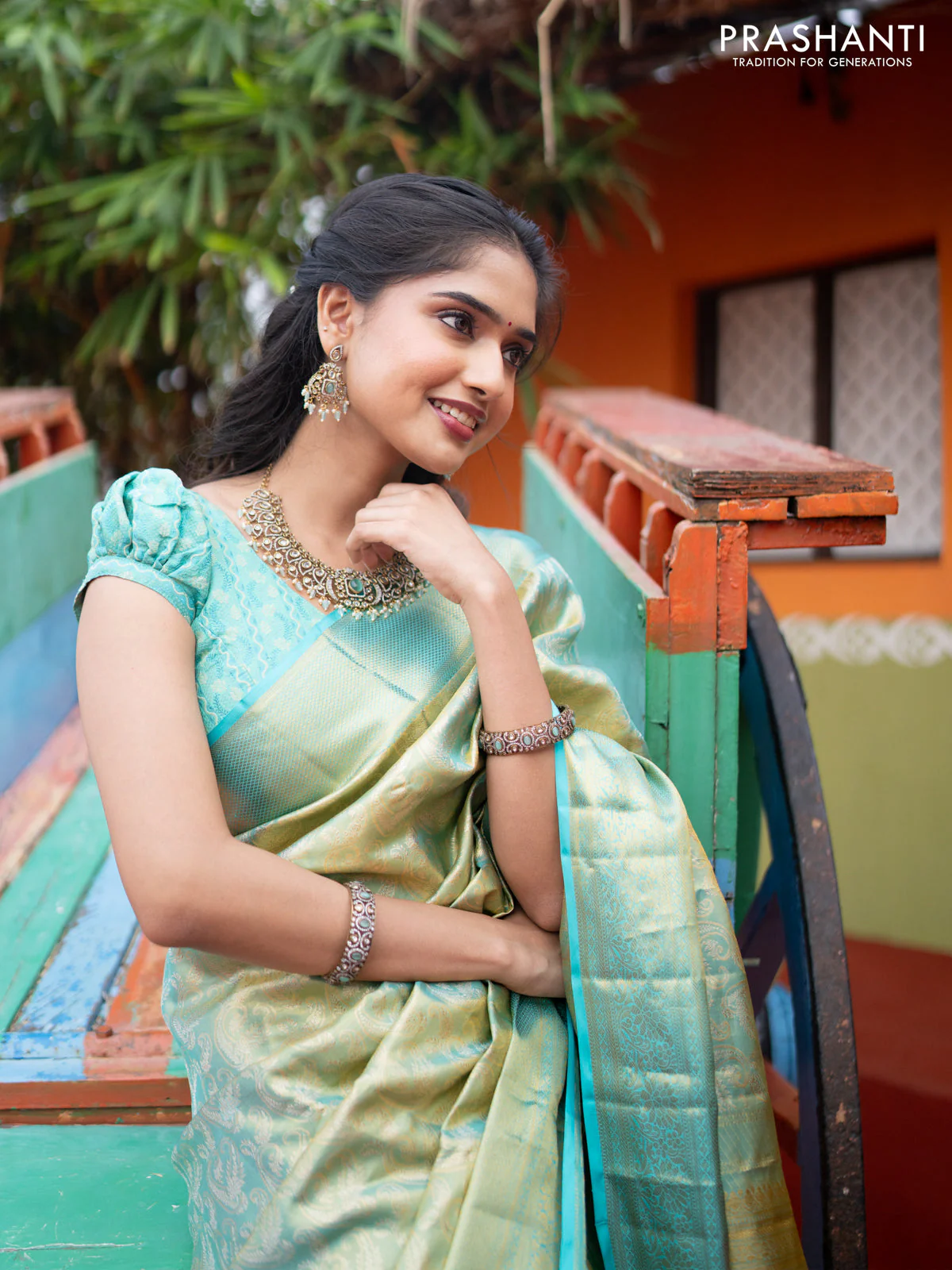 Pure kanchipuram tissue silk saree dual shade of teal blue with allover silver zari woven brocade weaves and long zari woven border - Image 8