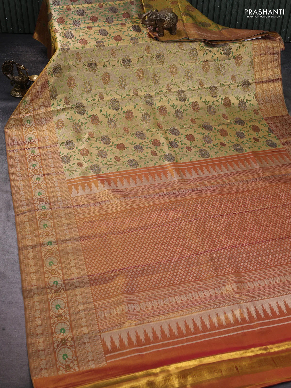 Pure kanchipuram tissue silk saree gold and golen red with allover zari woven floral brocade weaves and long rich zari woven border - Image 2
