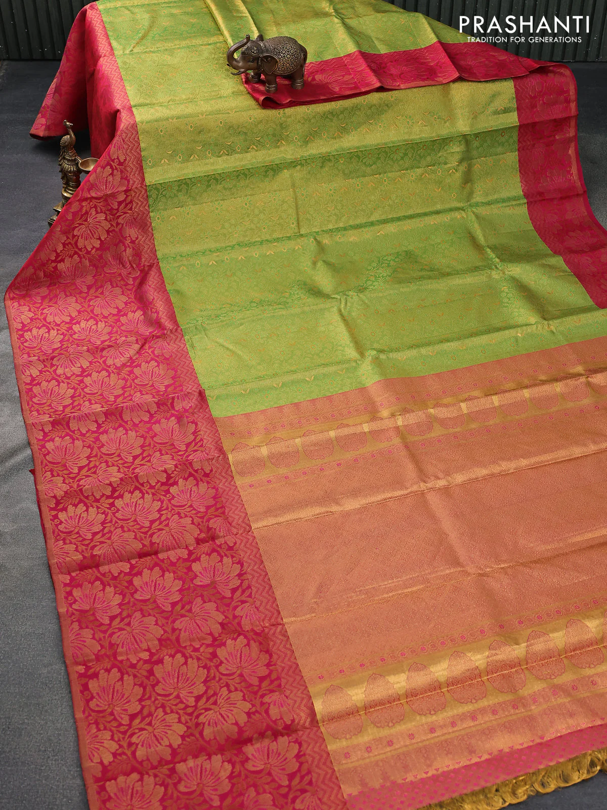 Pure kanchipuram tissue silk saree light green and pink with allover zari woven brocade weaves and long zari woven border - Image 2