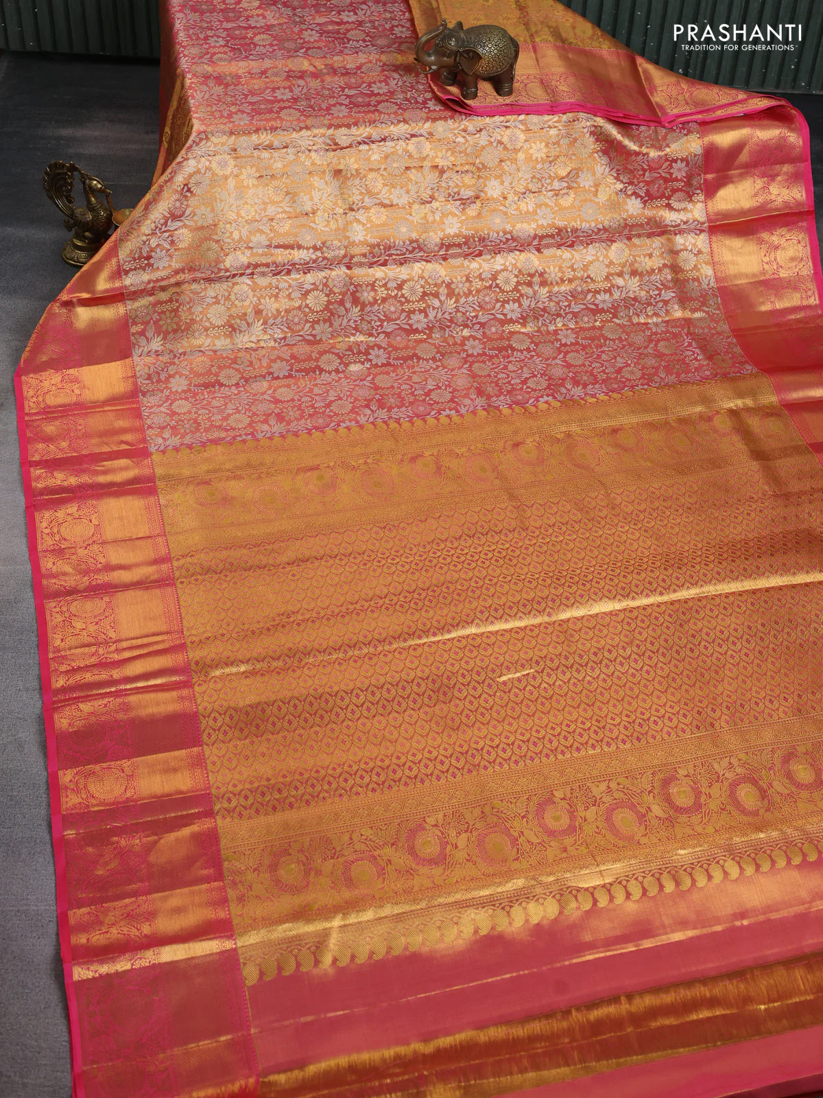 Pure kanchipuram tissue silk saree peach pink with allover zari woven brocade weaves and zari woven border - Image 2