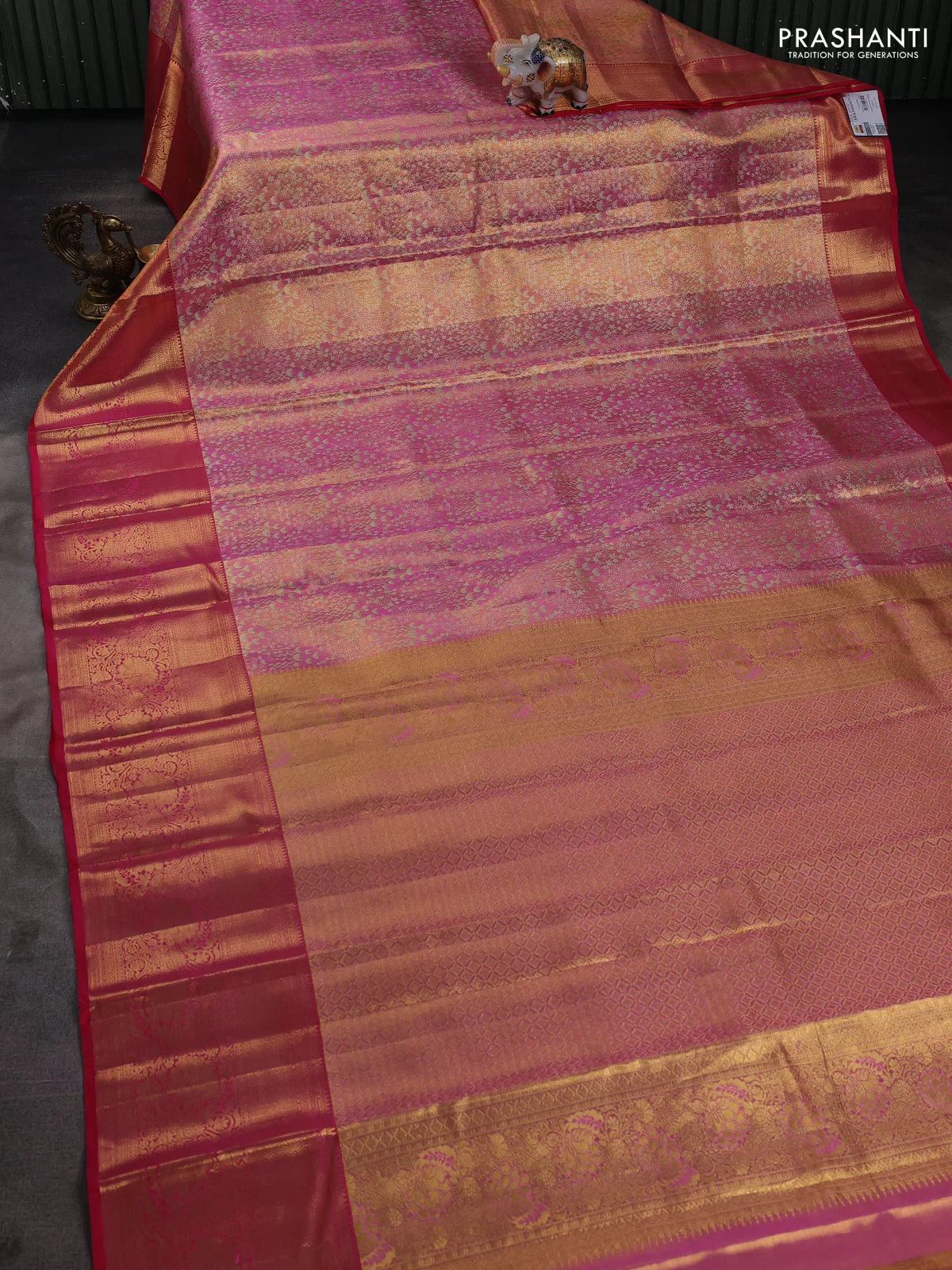 Pure kanchipuram tissue silk saree pink with allover zari woven brocade weaves and zari woven border - Image 2