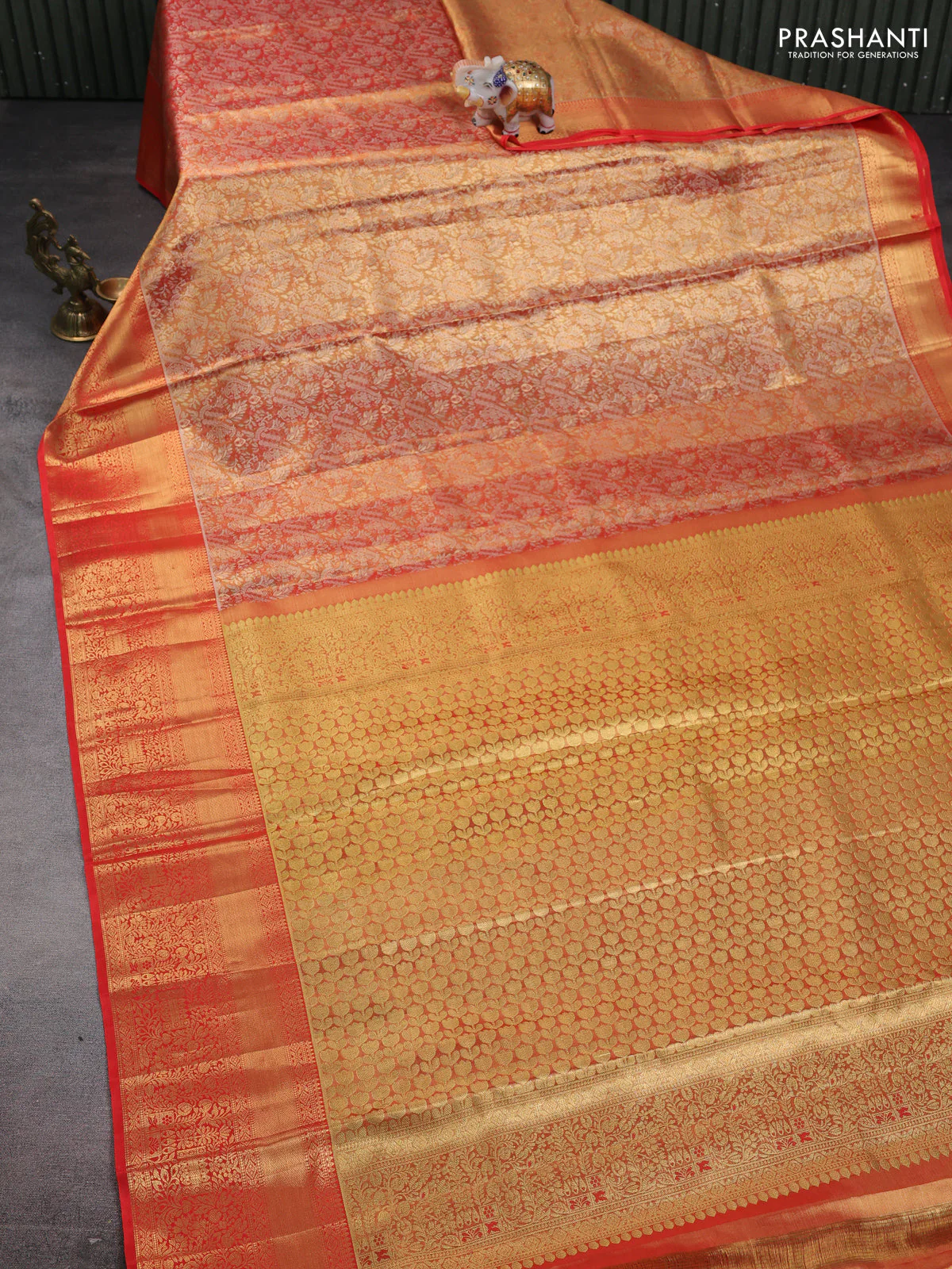 Pure kanchipuram tissue silk saree red with allover zari woven brocade weaves and zari woven border - Image 2