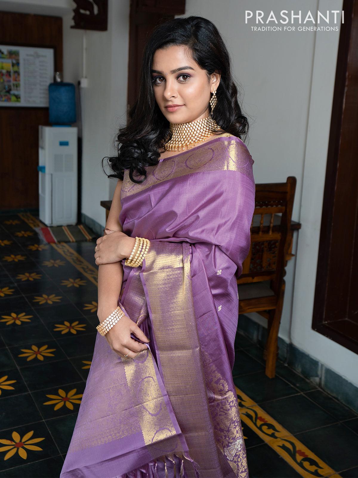 Ga - Pure kanjivaram silk saree Pastel shade of lavender with silver and gold floral zari woven buttas and rich peacock zari woven border - Pre Order - Image 4