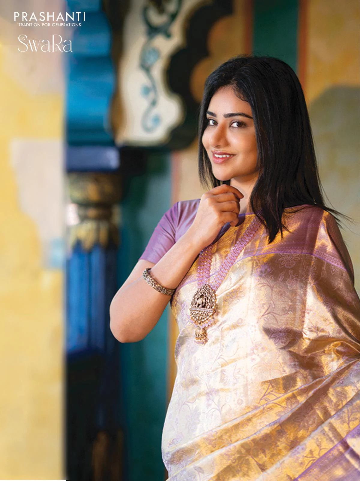 Pure kanjivaram tissue silk saree gold and lavender shade with allover zari woven brocade weaves and zari woven border - Image 4