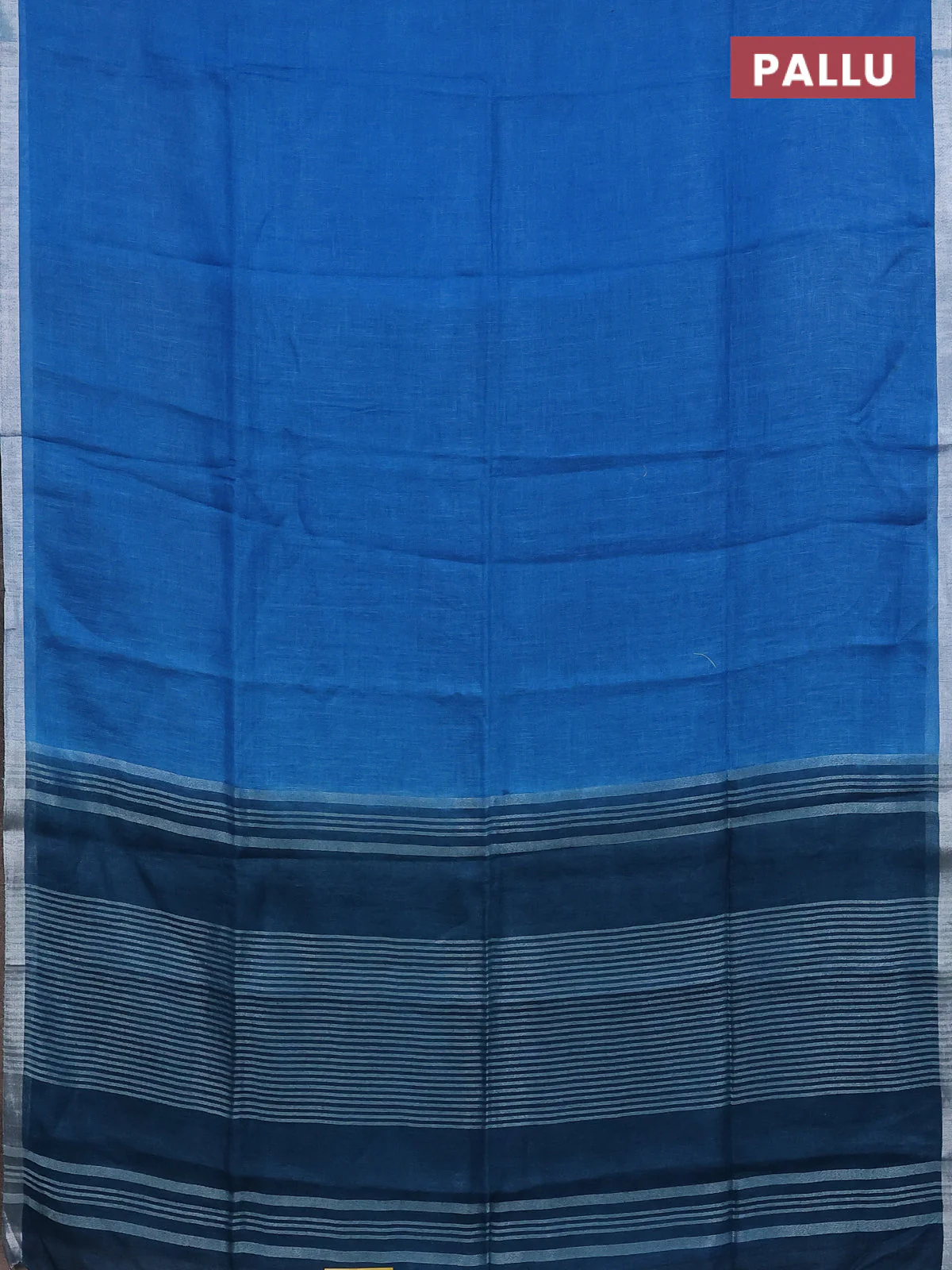 Pure linen saree cs blue and teal blue with plain body and silver zari woven border - Image 3