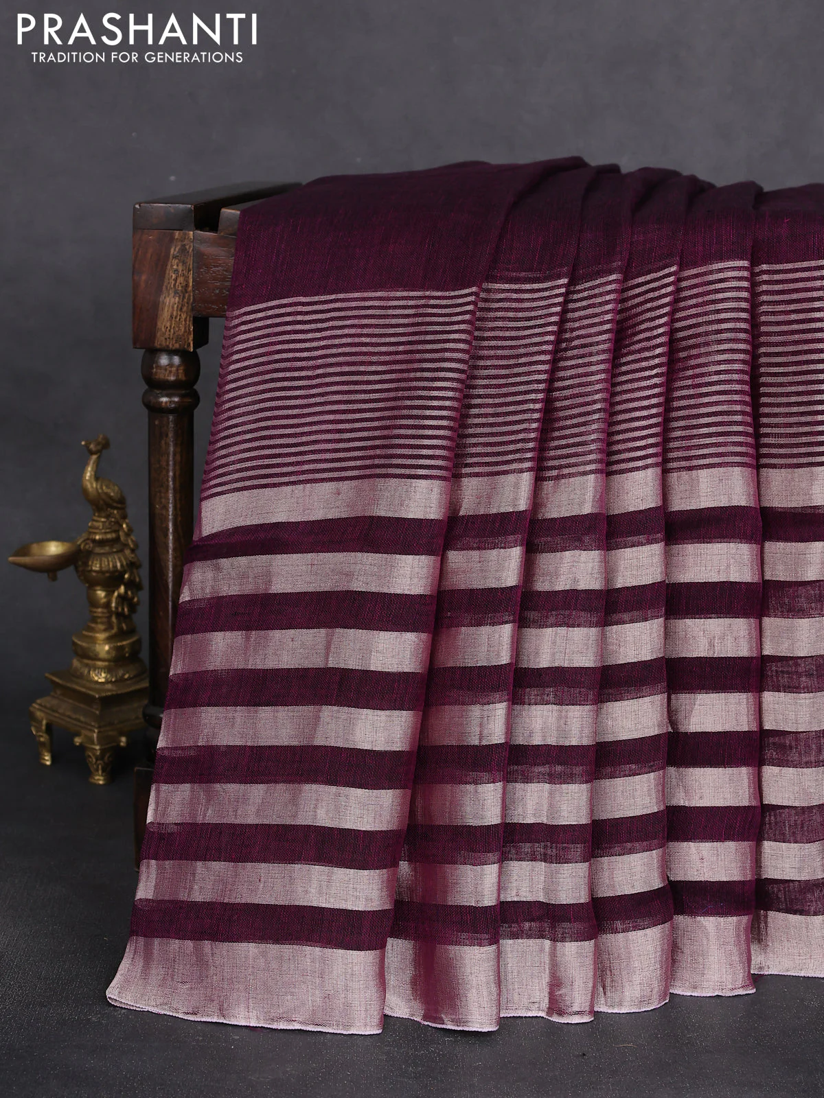 Pure linen saree purple and grey with plain body and long silver zari woven border - Image 2