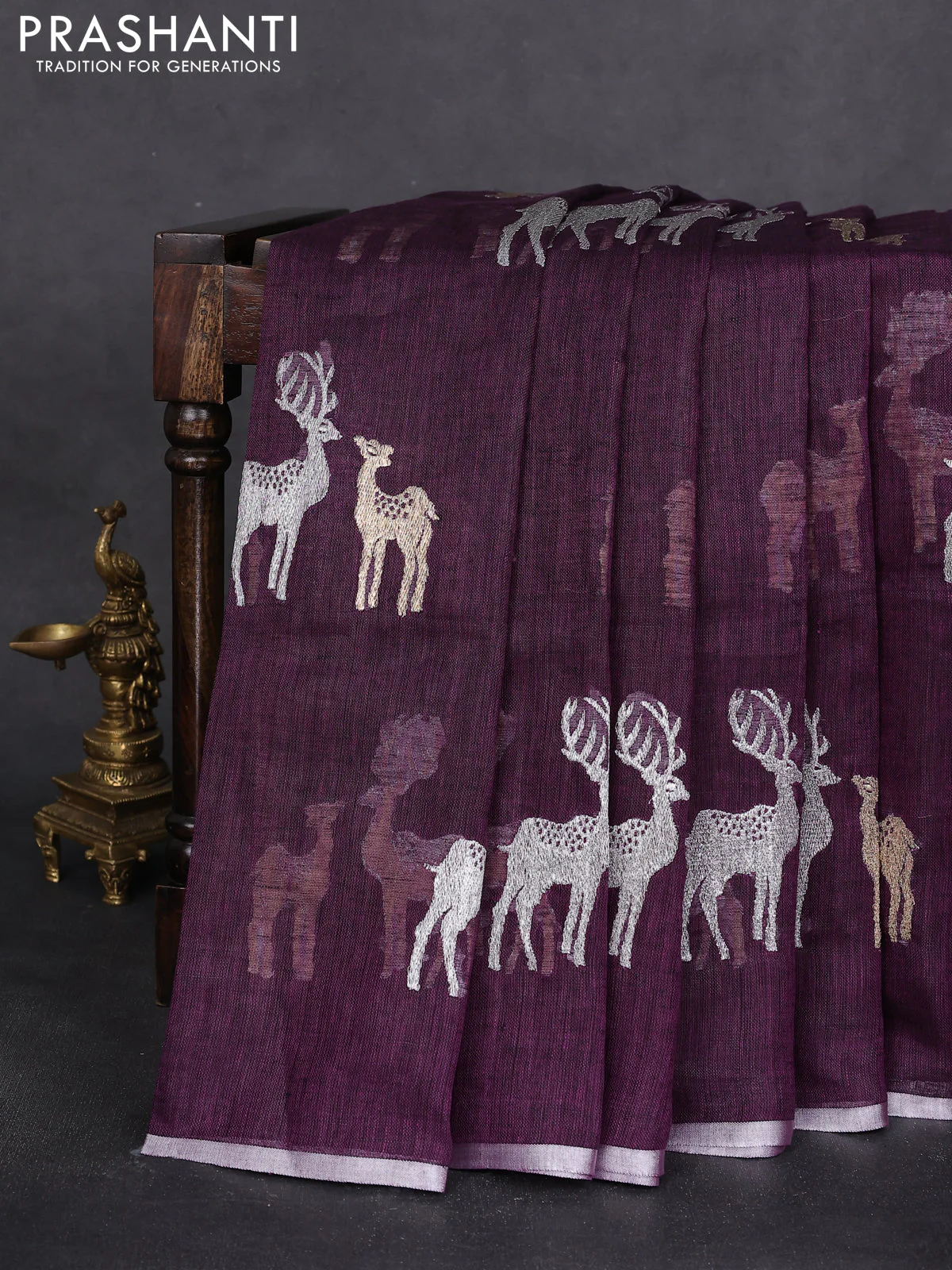 Pure linen saree purple with gold & silver zari woven buttas and silver zari woven piping border - Image 2
