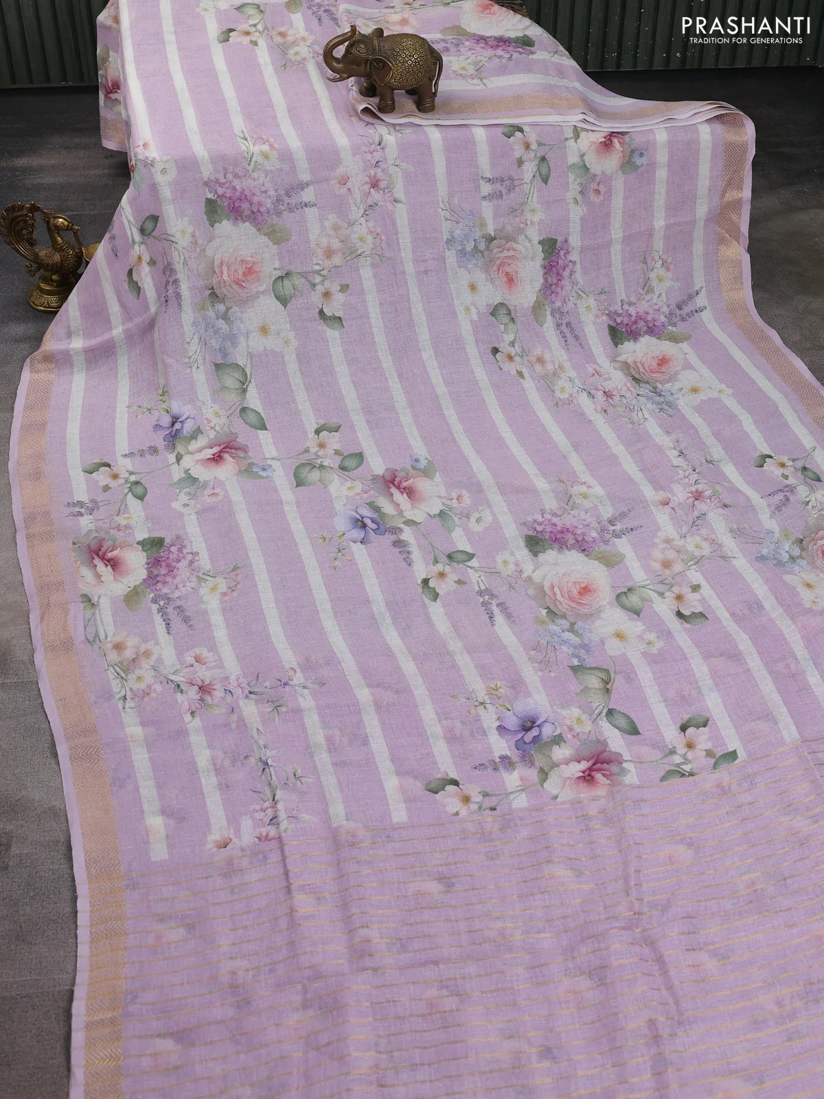 Pure linen silk saree mild lavender with allover floral prints and zari woven border - Image 2