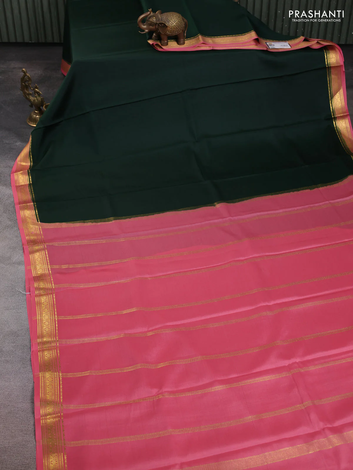 Pure mysore silk saree bottle green and pink with plain body and zari woven border - Image 2