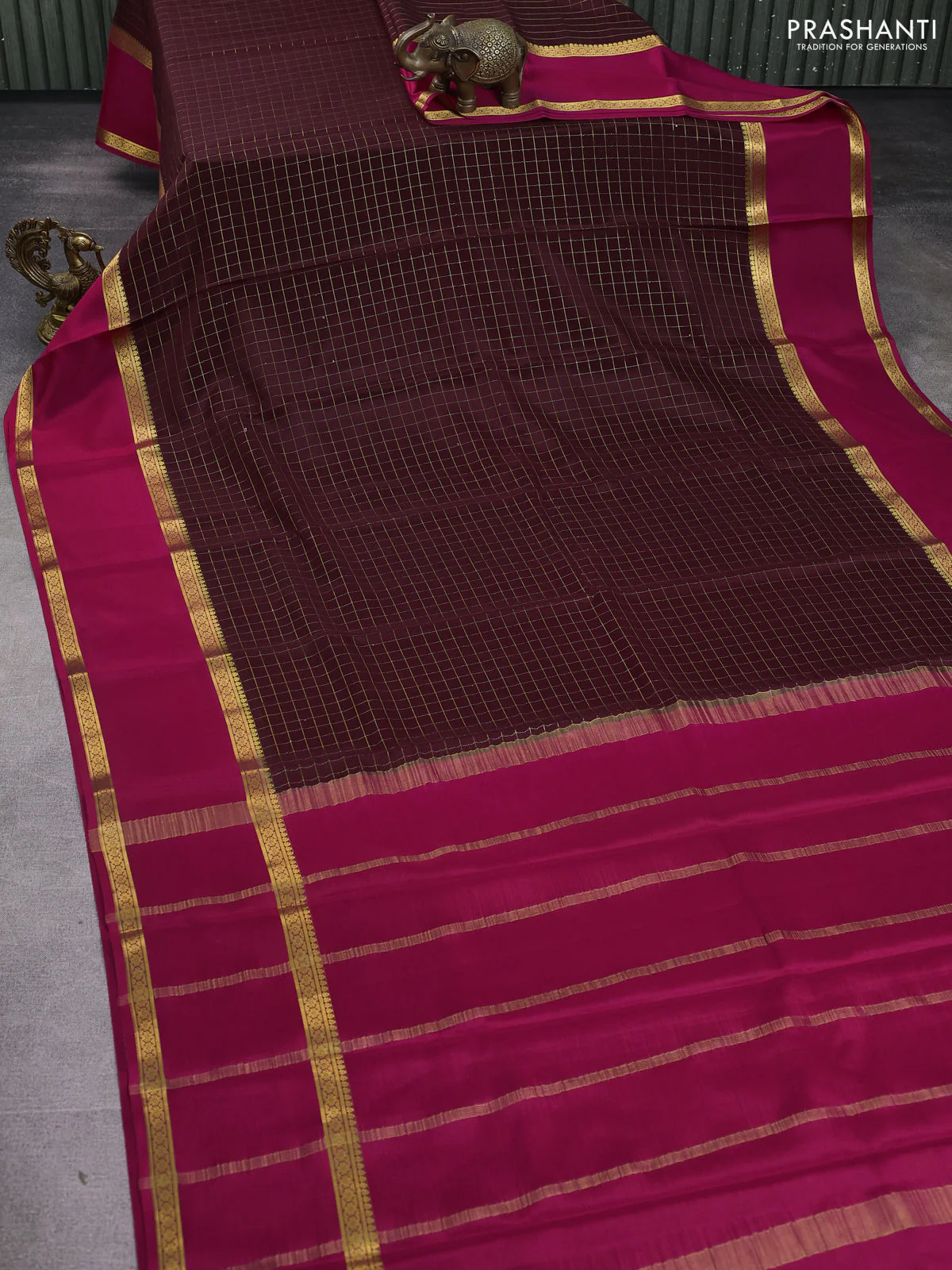 Pure mysore silk saree coffee brown and magenta pink with allover zari woven checked pattern and rettapet zari woen border - Image 2