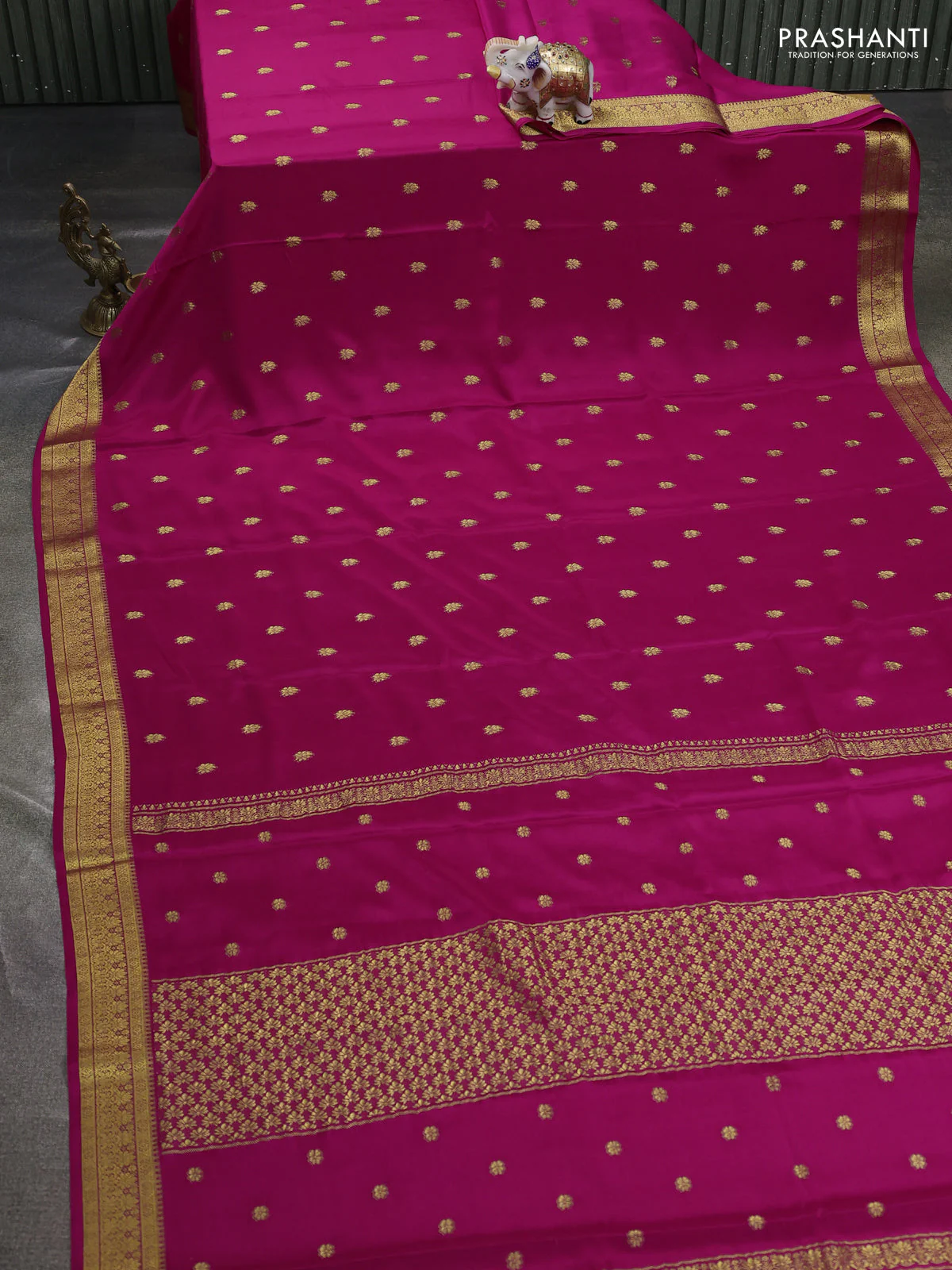 Pure mysore silk saree dark pink with allover zari woven buttas and zari woven border - Image 2
