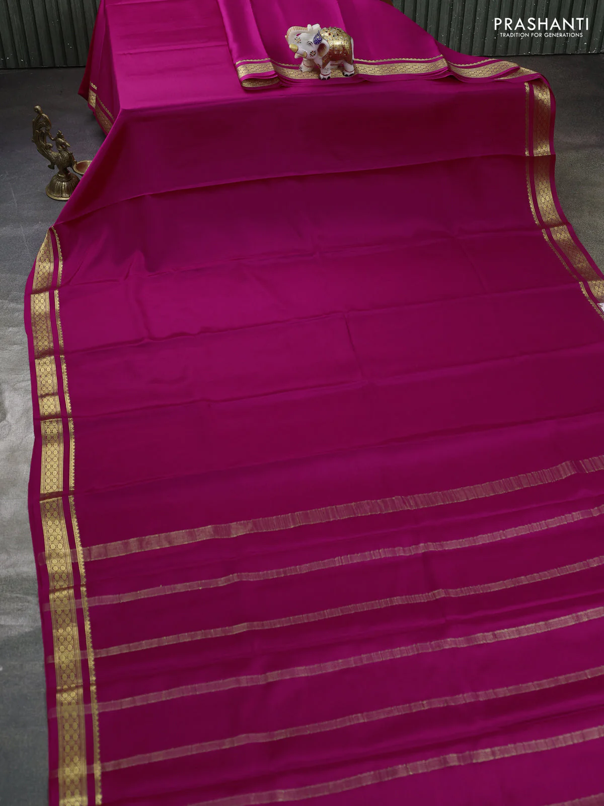 Pure mysore silk saree dark pink with plain body and zari woven border - Image 2