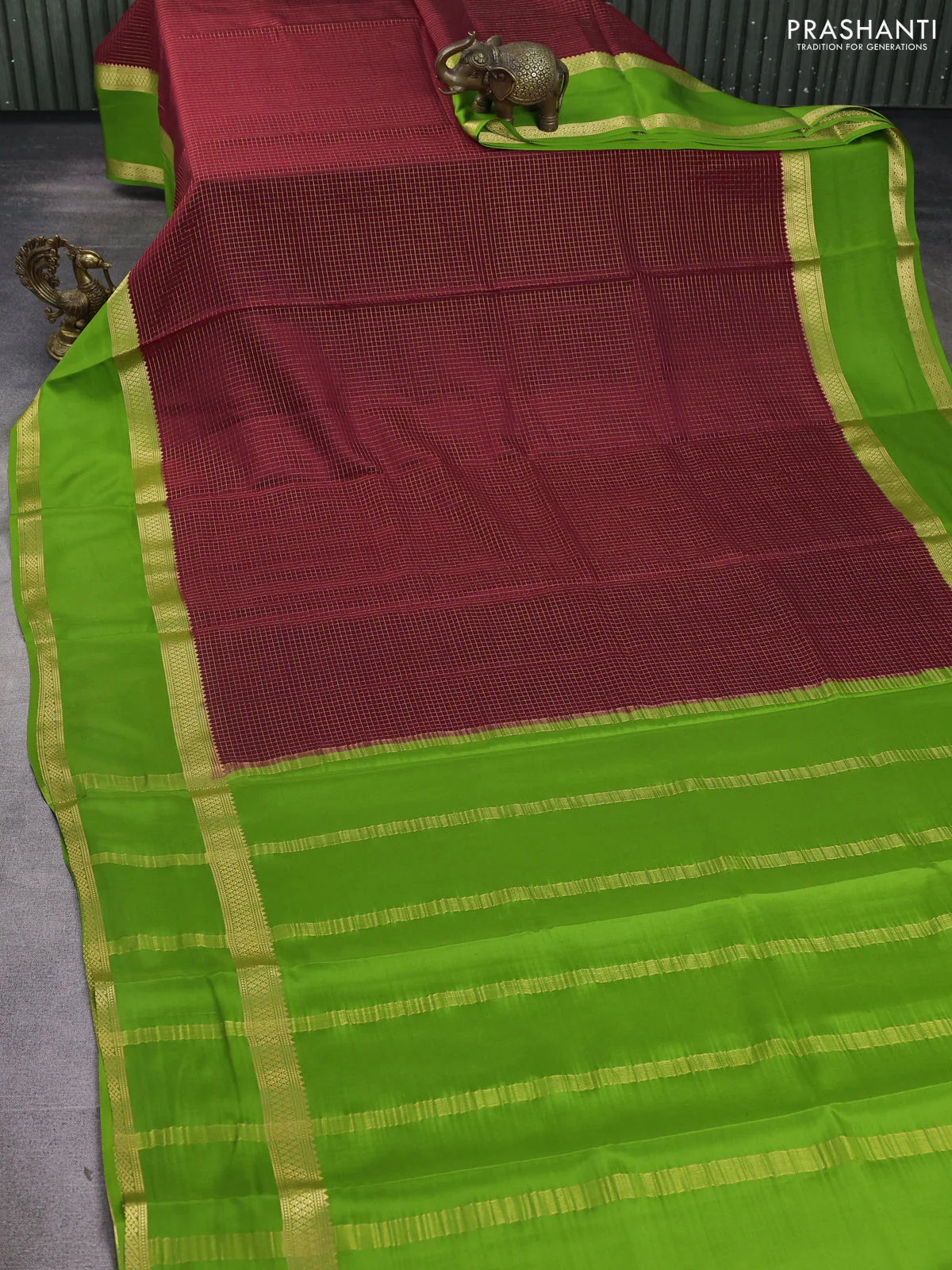 Pure mysore silk saree deep maroon and light green with allover zari woven checked pattern and rettapet zari woven border - Image 2