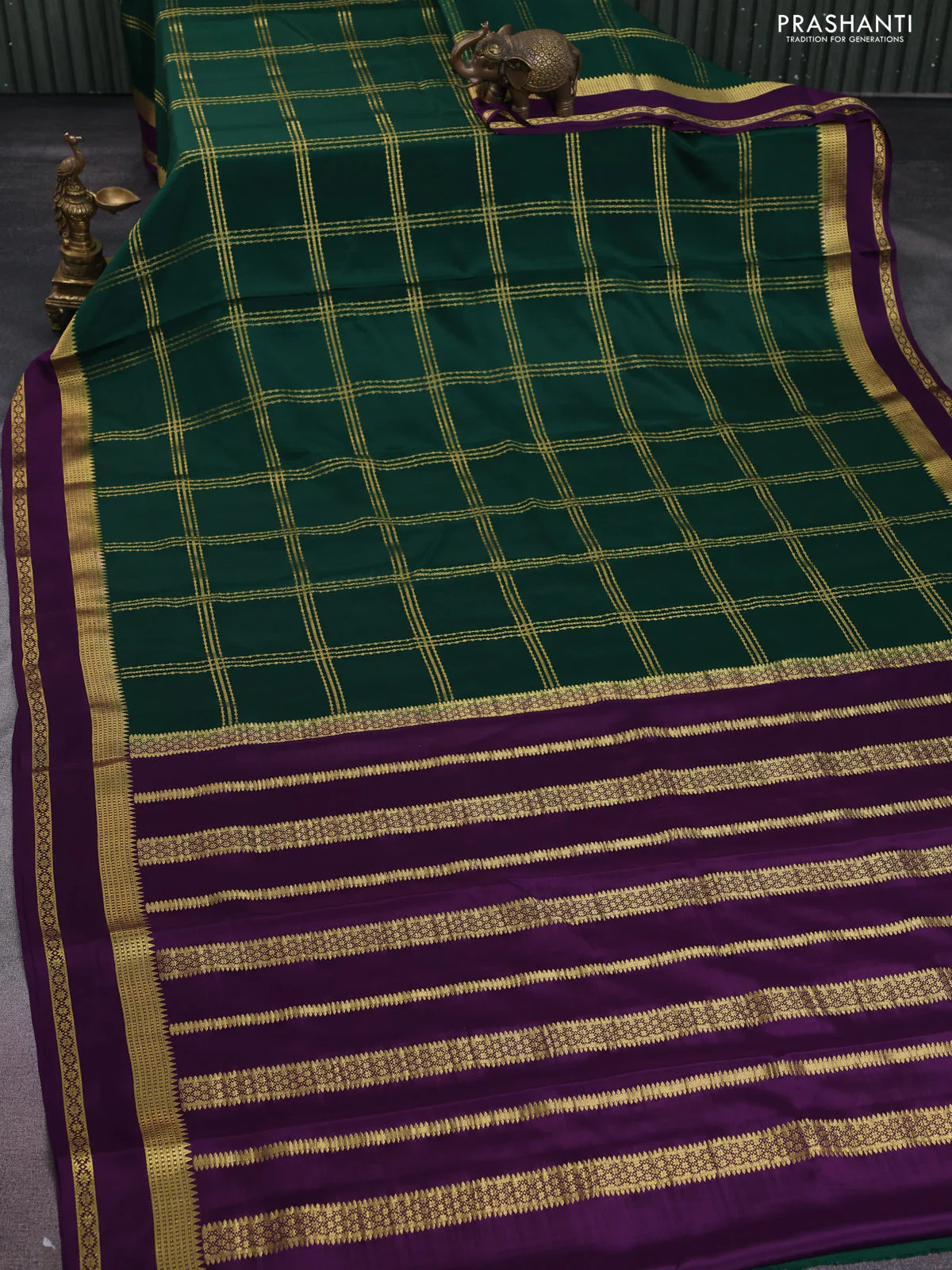 Pure mysore silk saree green and purple with allover zari checked pattern and rettapet zari woven border - Image 2