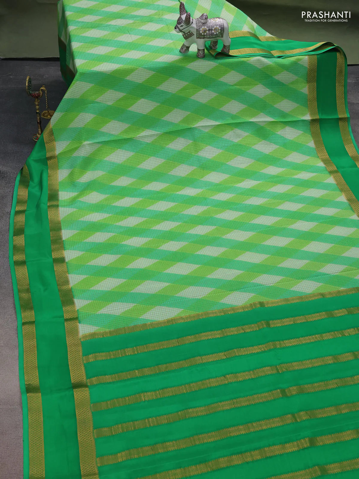 Pure mysore silk saree green with allover checks & geometric prints and rettapet zari woven border - Image 2