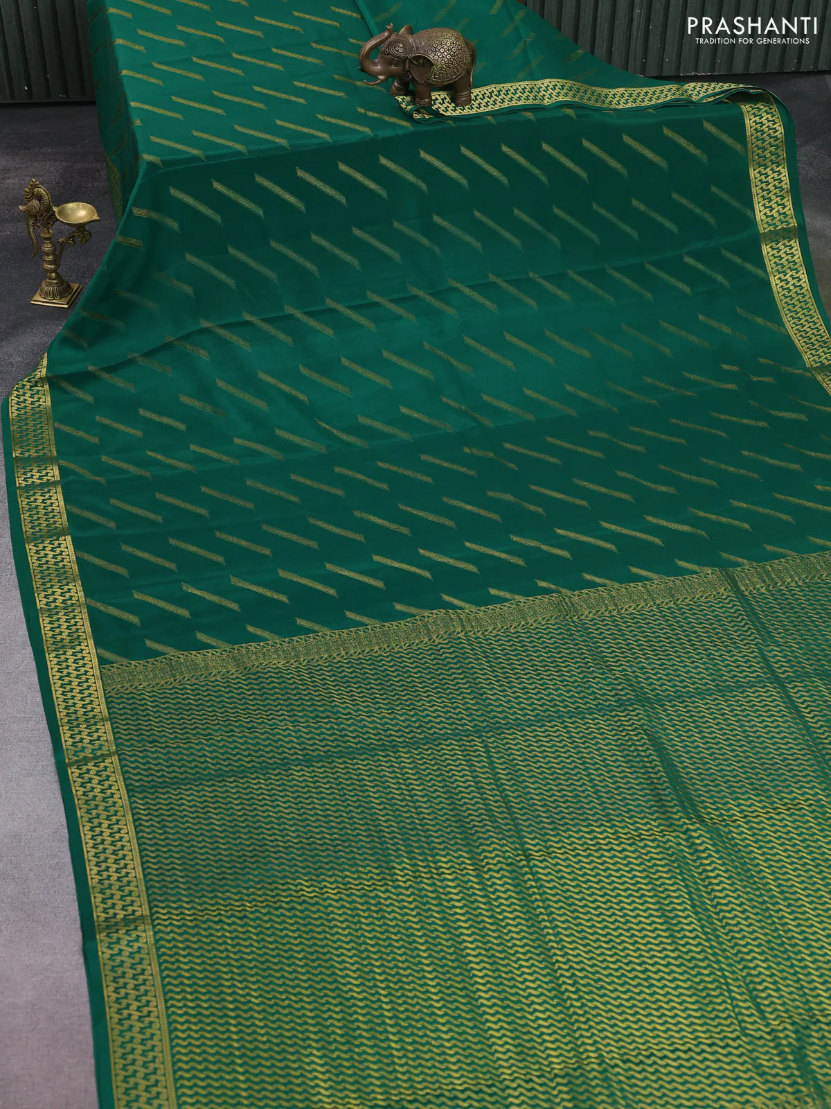 Pure mysore silk saree green with allover zari woven buttas and zari woven border - Image 2