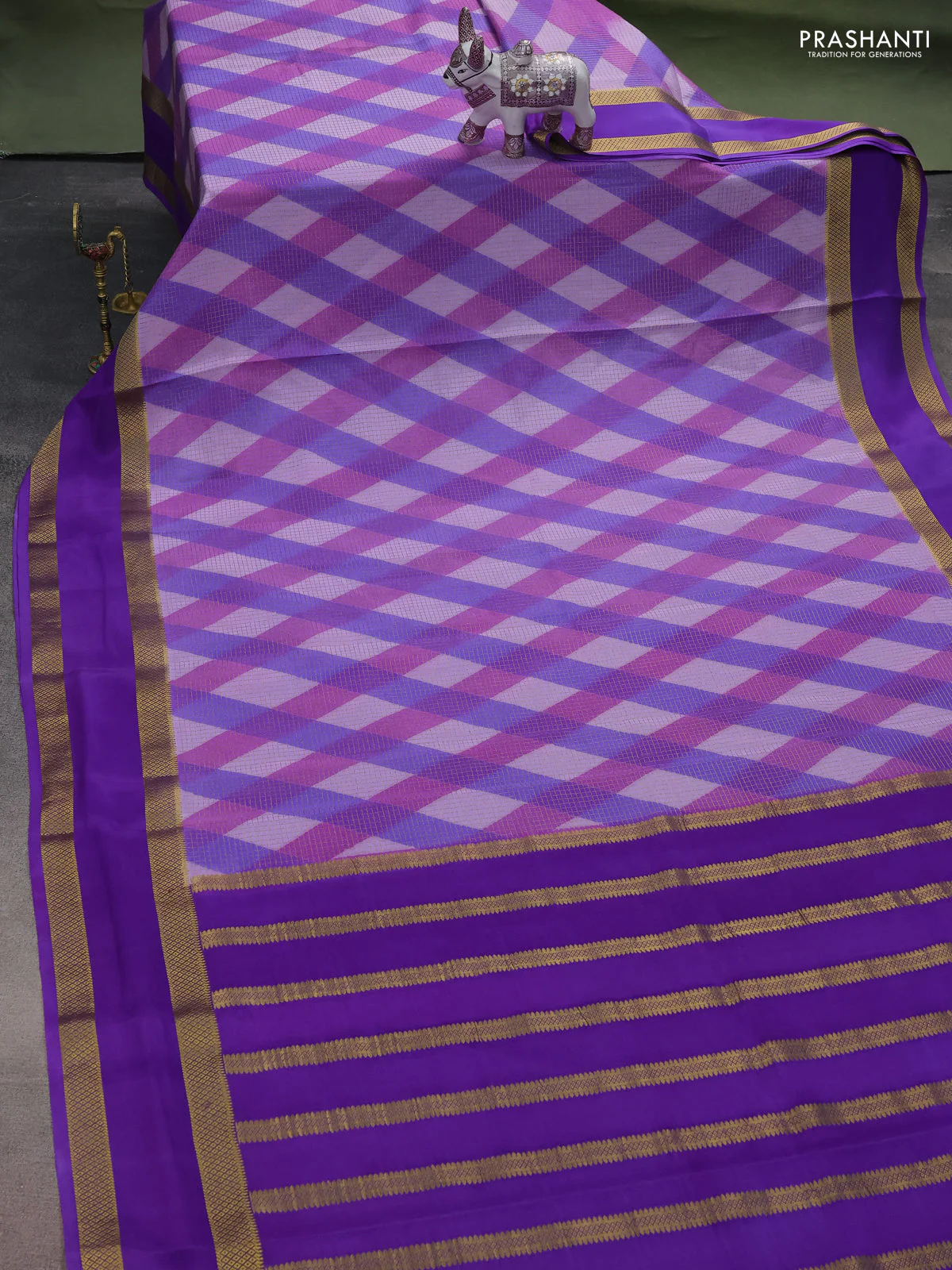 Pure mysore silk saree lavender shade with allover checks & geometric prints and rettapet zari woven border - Image 2