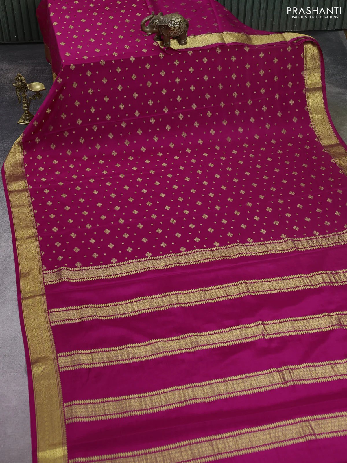 Pure mysore silk saree magenta pink with allover zari woven buttas and zari woven border - Image 2