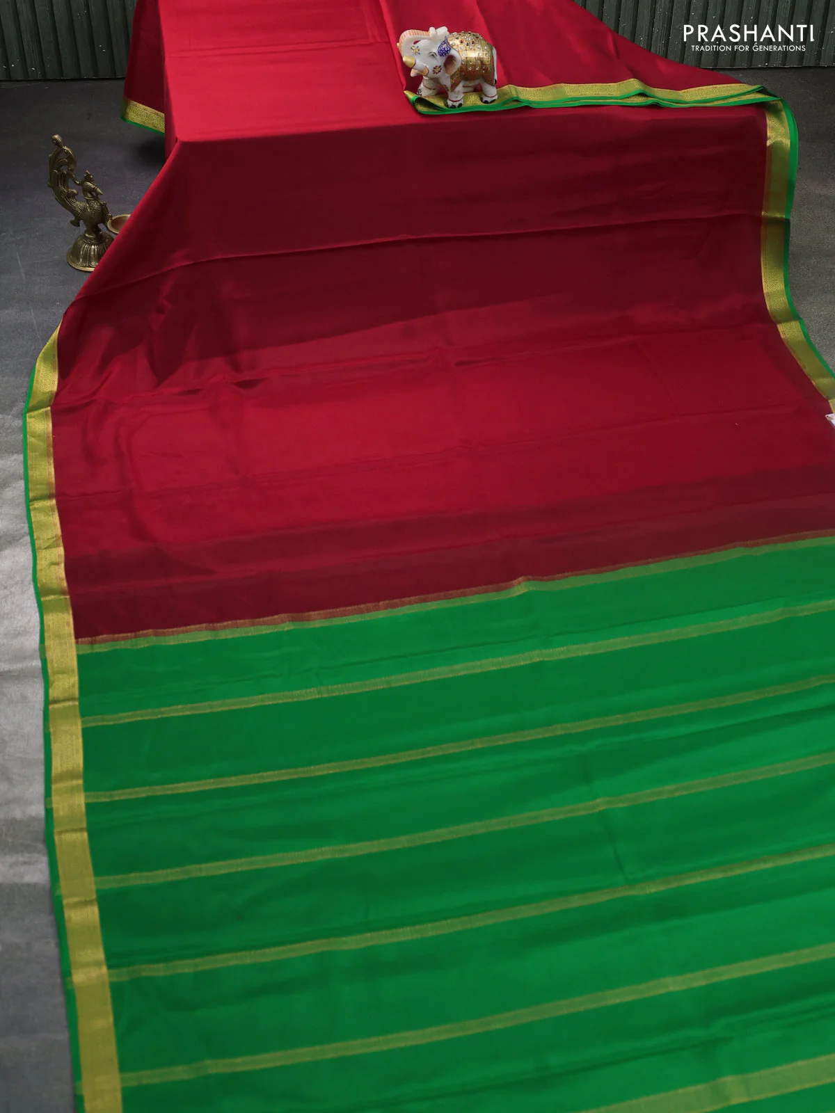Pure mysore silk saree maroon and green with plain body and zari woven border - Image 2
