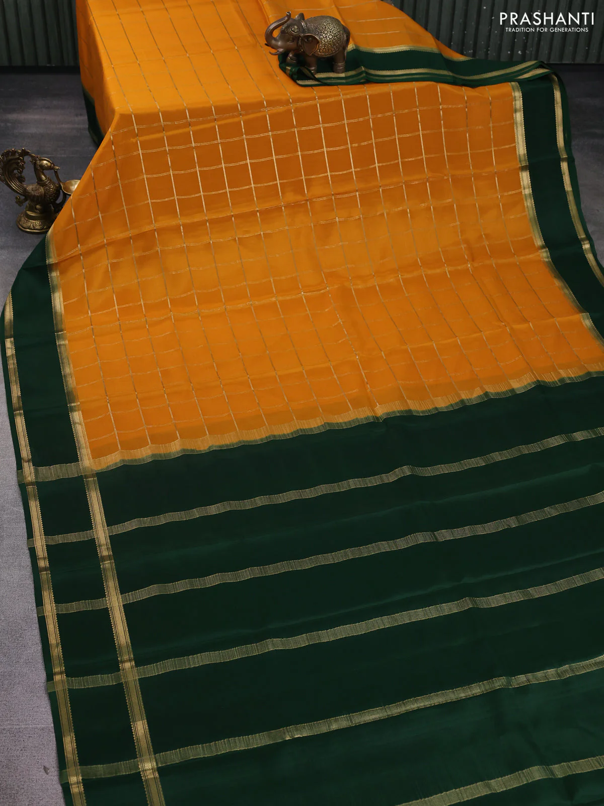 Pure mysore silk saree mustard yellow and green with allover zari woven checked pattern and rettapet zari woven border - Image 2