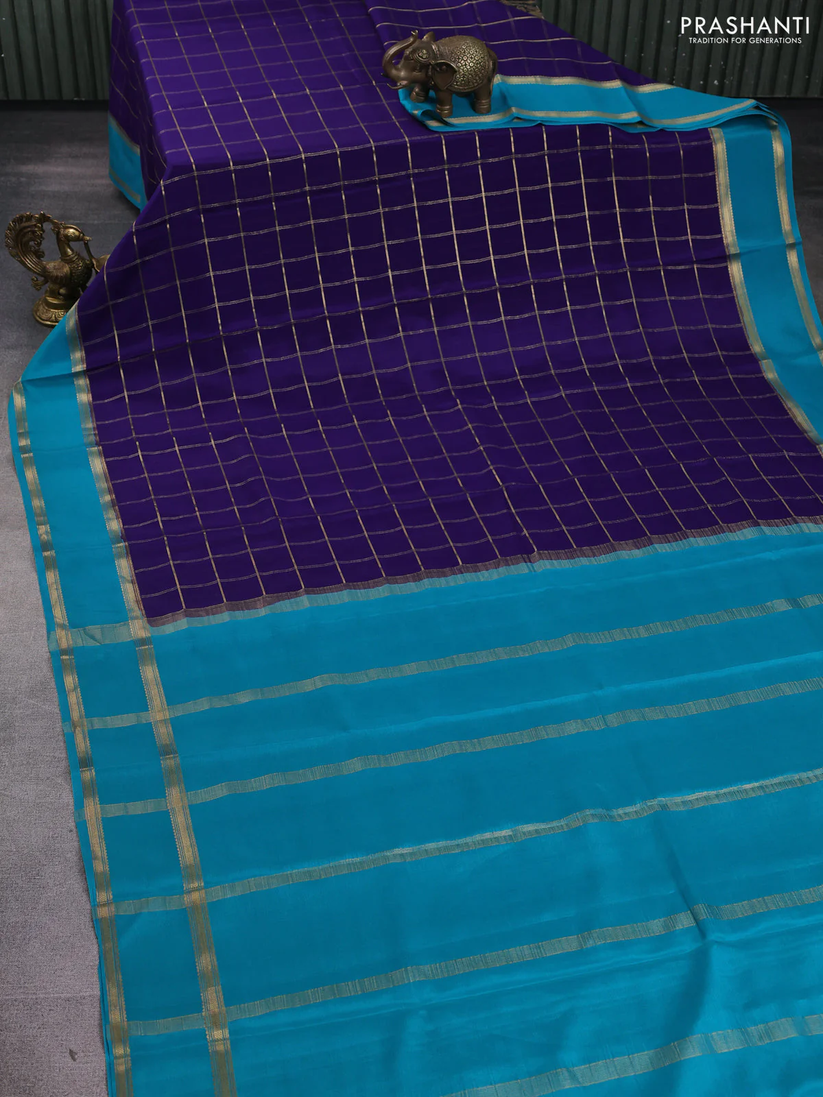 Pure mysore silk saree navy blue and teal green shade with allover zari woven checked pattern and rettapet zari woven border - Image 2