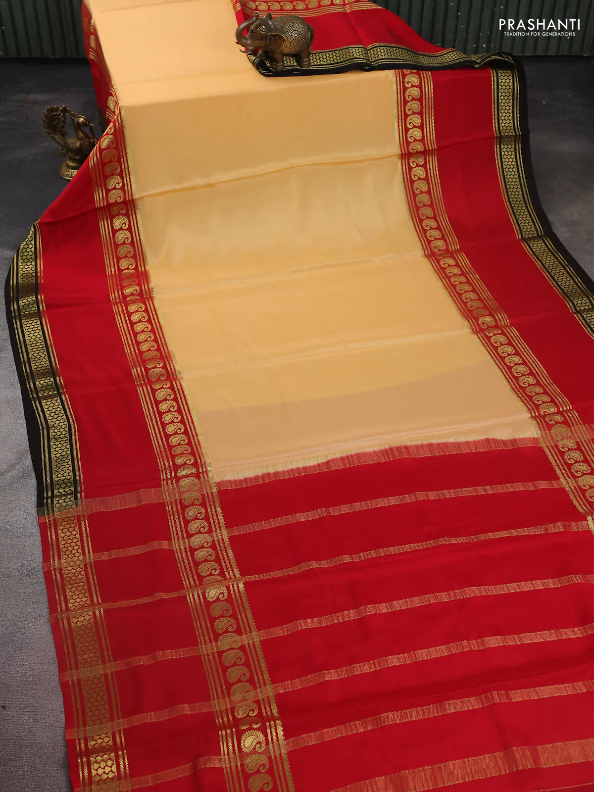 Pure mysore silk saree pale orange and red black with plain body and long rettapet zari woven border - Image 2