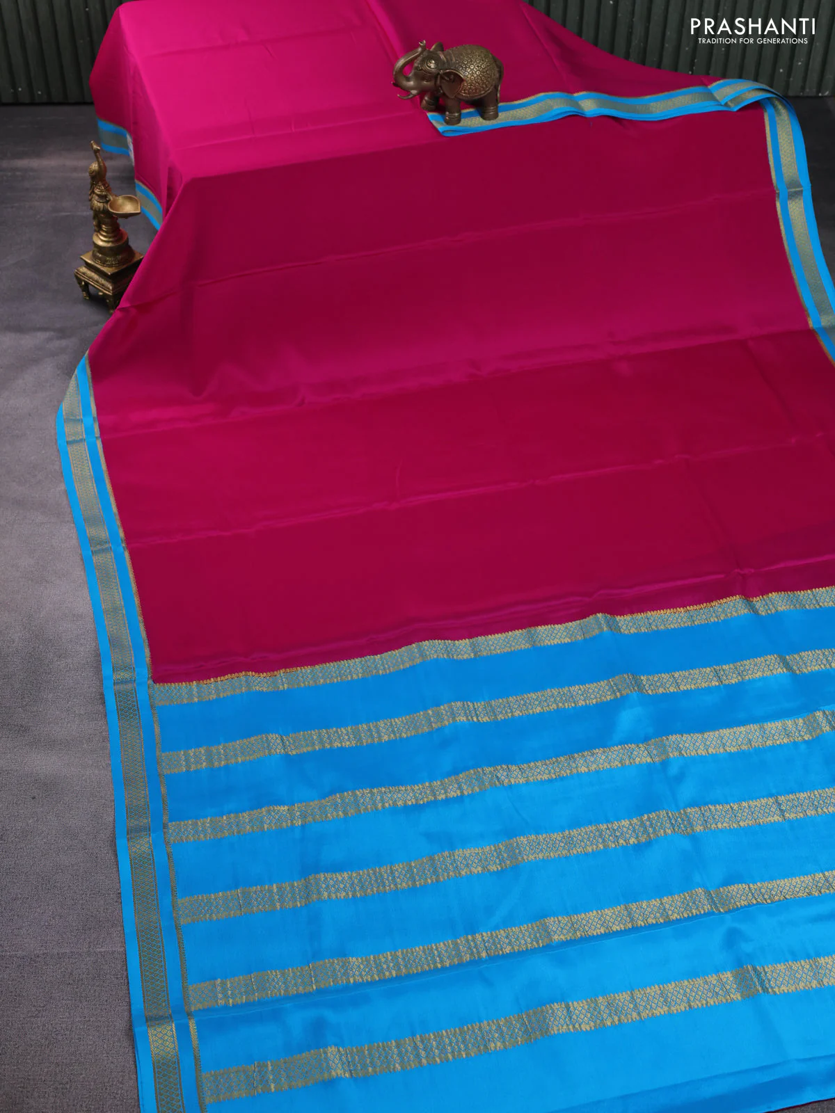 Pure mysore silk saree pink and light blue with plain body and zari woven border - Image 2