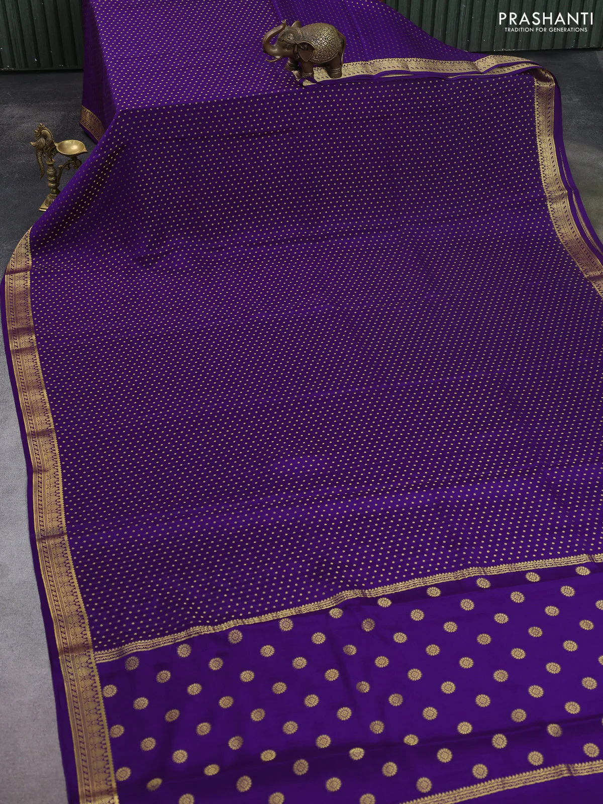 Pure mysore silk saree purple with allover zari woven buttas and zari woven border - Image 2