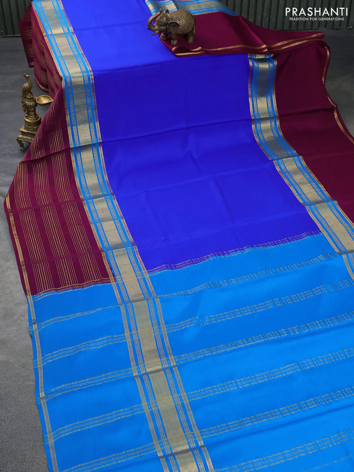 Pure mysore silk saree royal blue and purple with plain body and long zari woven border - Image 2