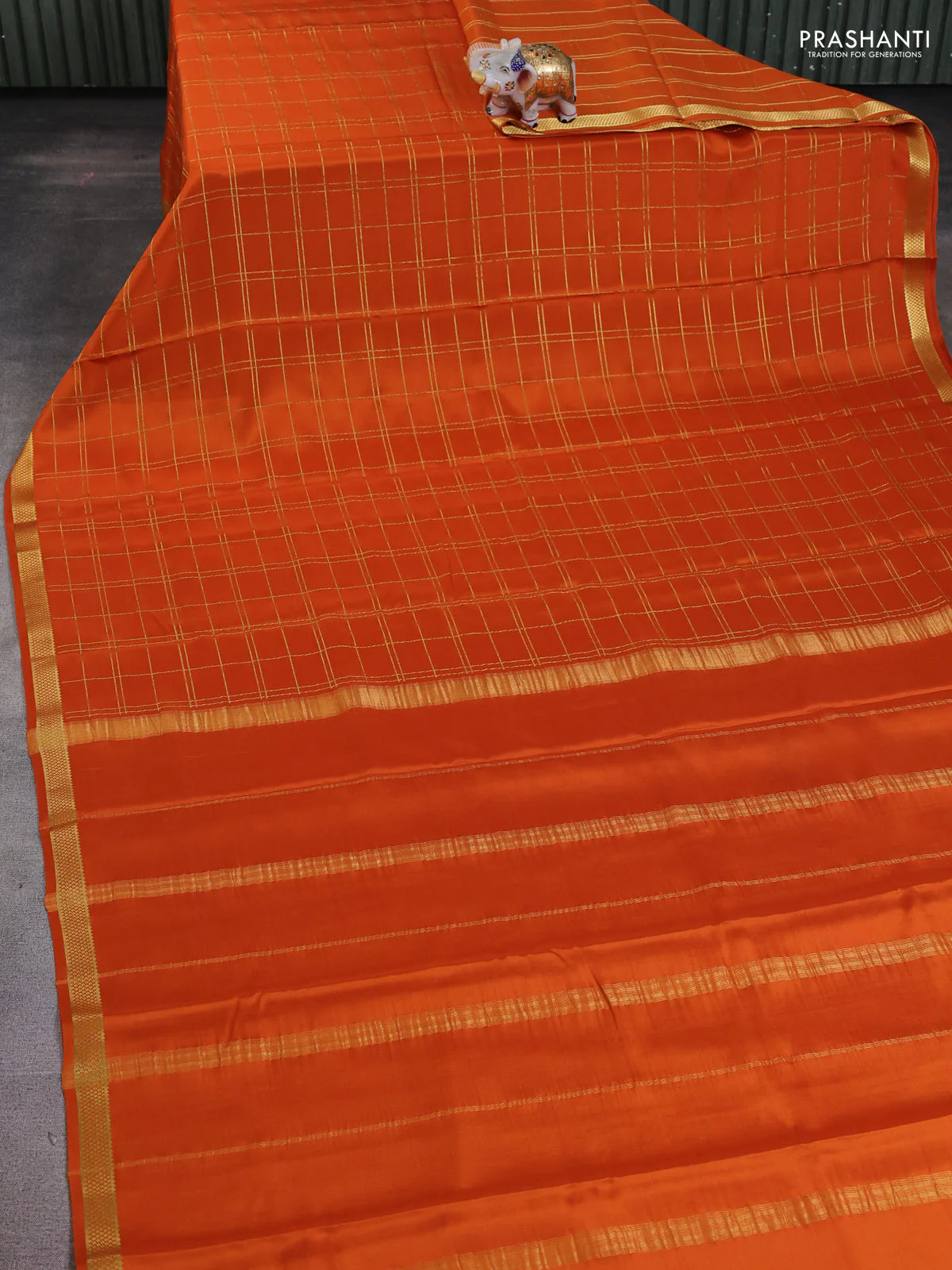 Pure mysore silk saree rustic orange with allover zari woven checked pattern and zari woven border - Image 2