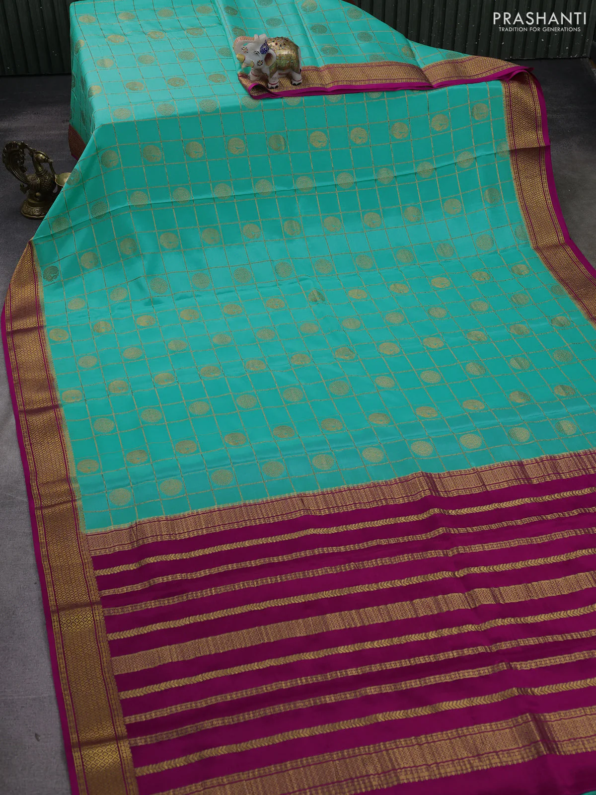 Pure mysore silk saree teal green and pink with allover zari checks & buttas and zari woven border - Image 2