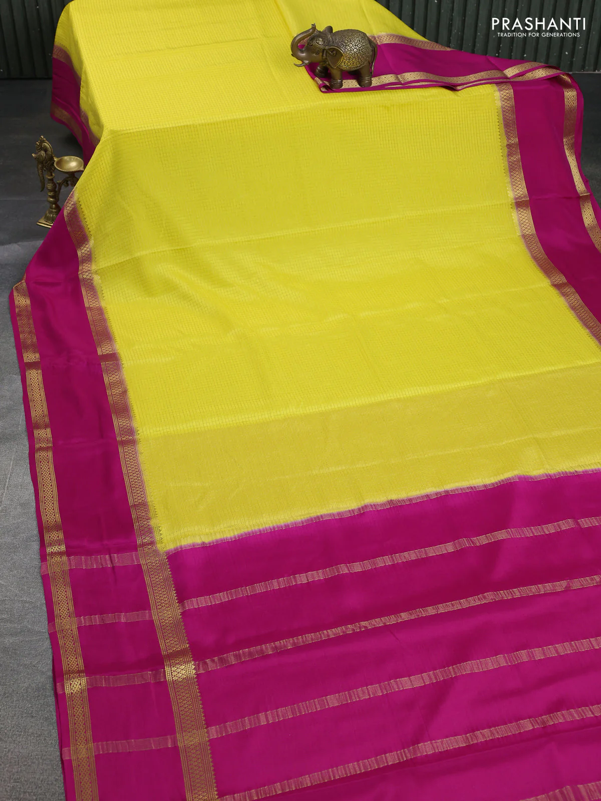 Pure mysore silk saree yellow and pink with allover zari checked pattern and rettapet zari woven border - Image 2