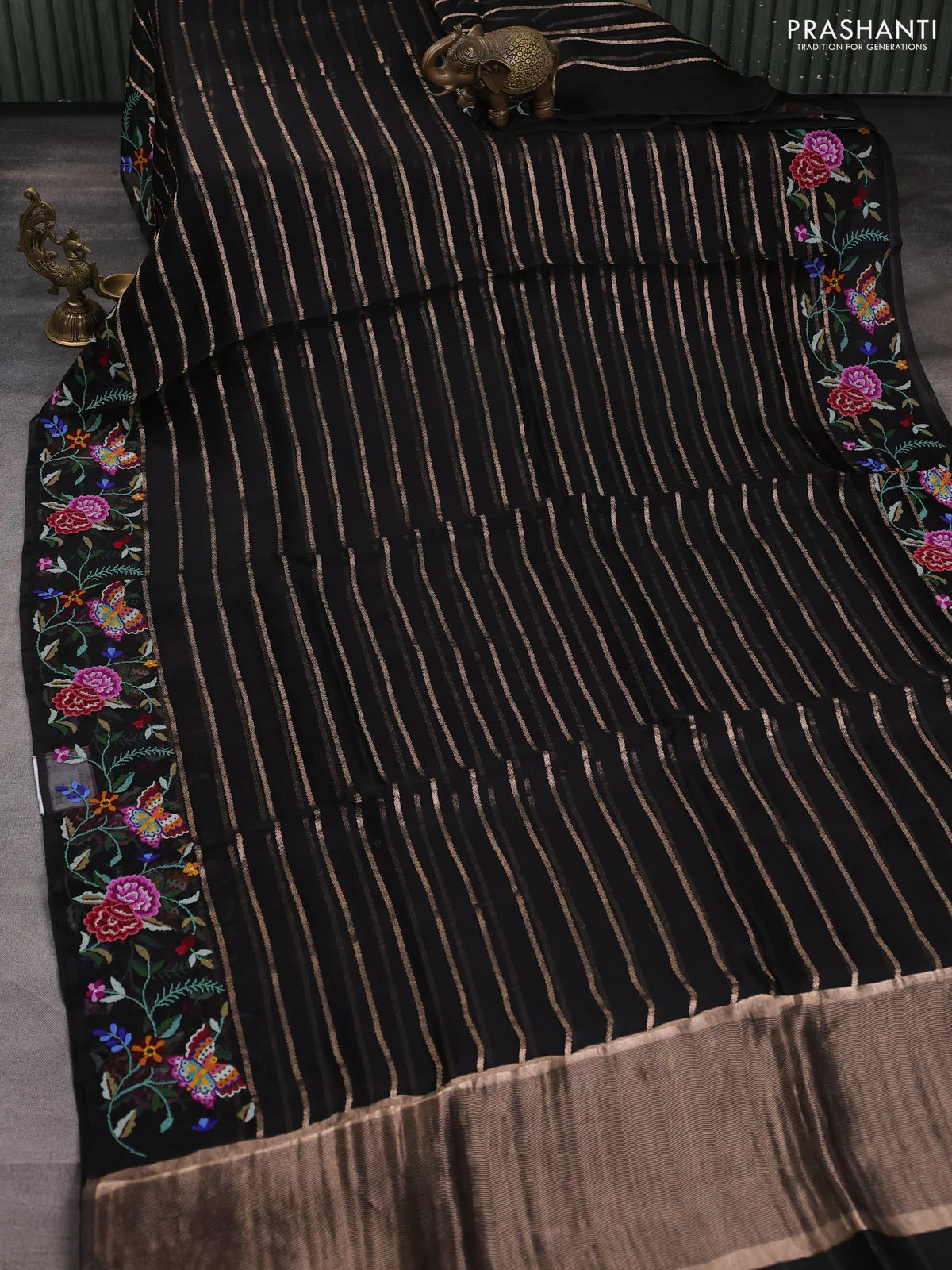Pure organza silk saree black with allover zari weaves and floral embroidery border - Image 2
