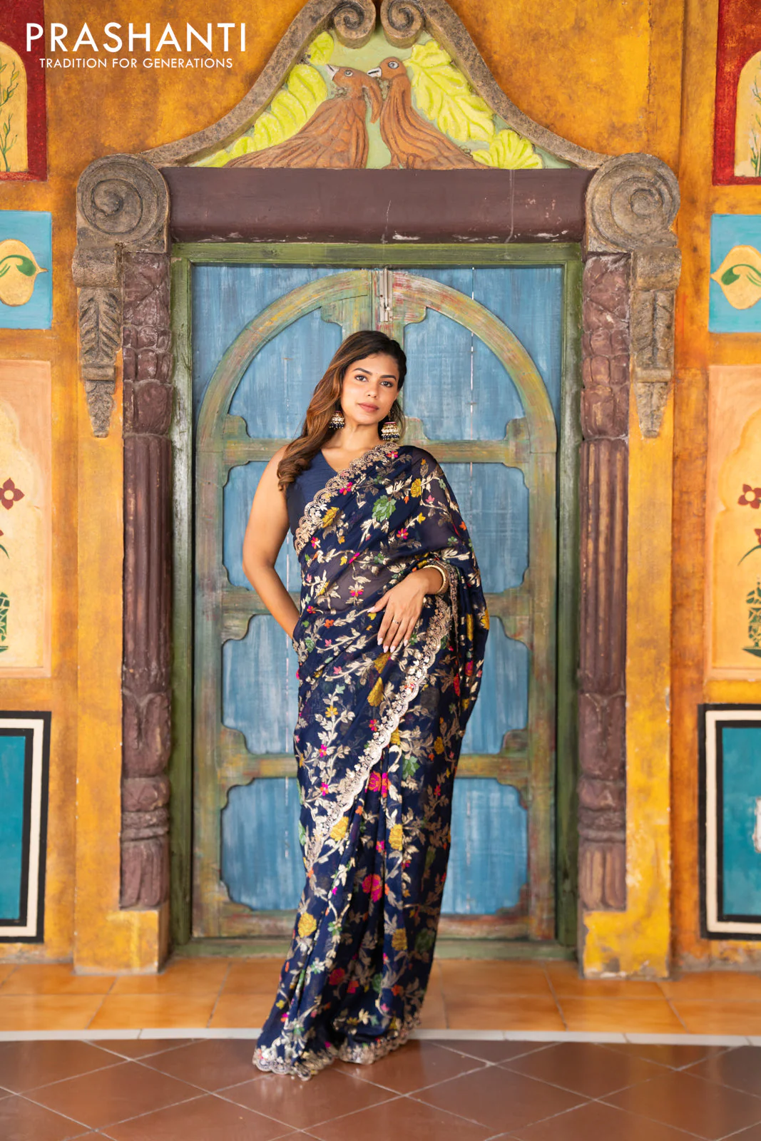 Pure organza silk saree dark blue with allover thread & zari weaves and gottapatti lace & mirror work border - Image 4