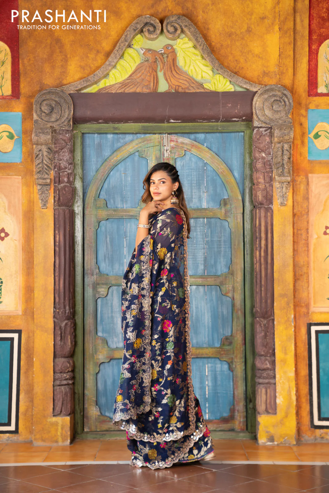 Pure organza silk saree dark blue with allover thread & zari weaves and gottapatti lace & mirror work border - Image 7