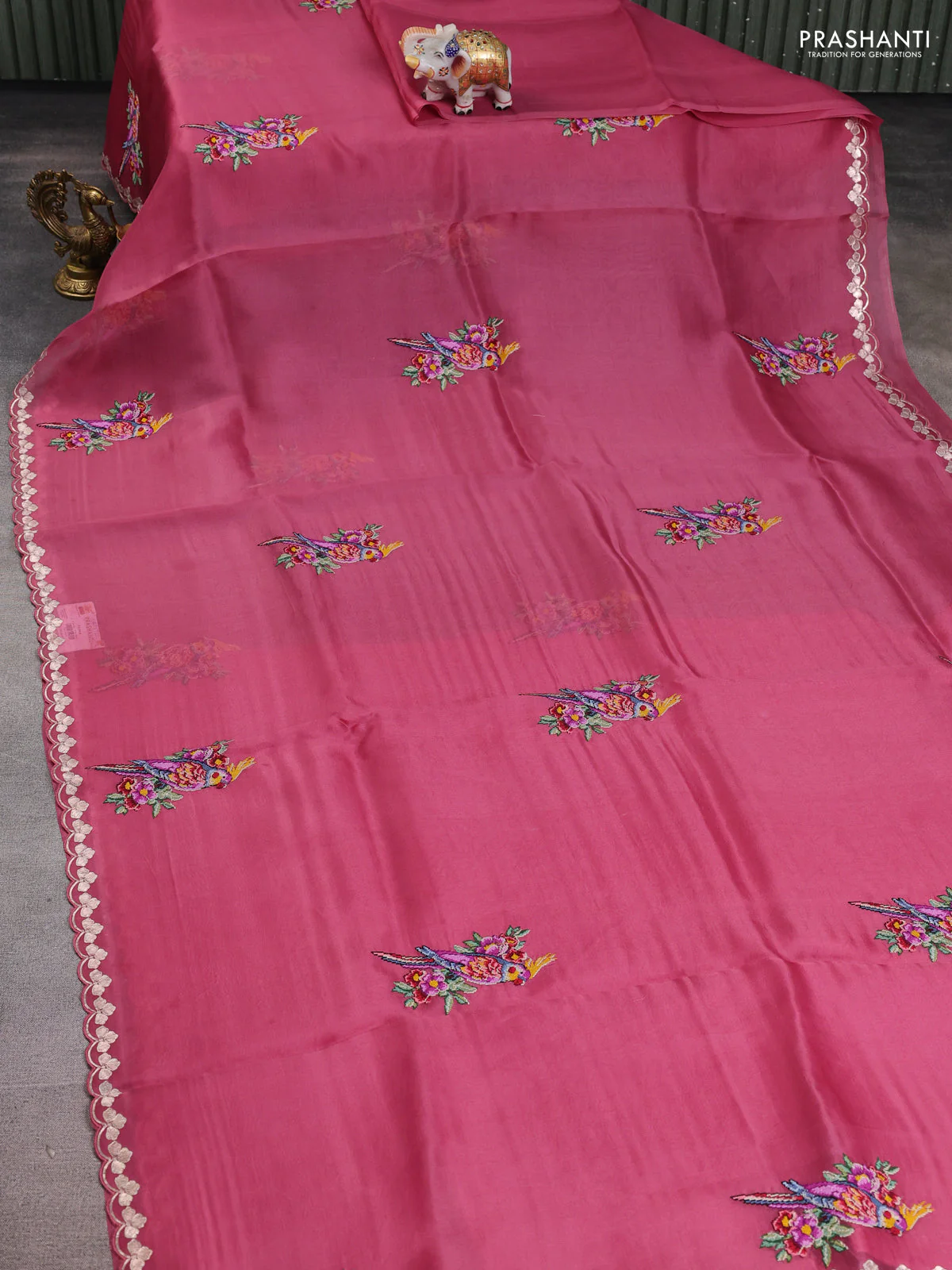Pure organza silk saree mauve pink with convent embroidery and embroidered border - Image 2