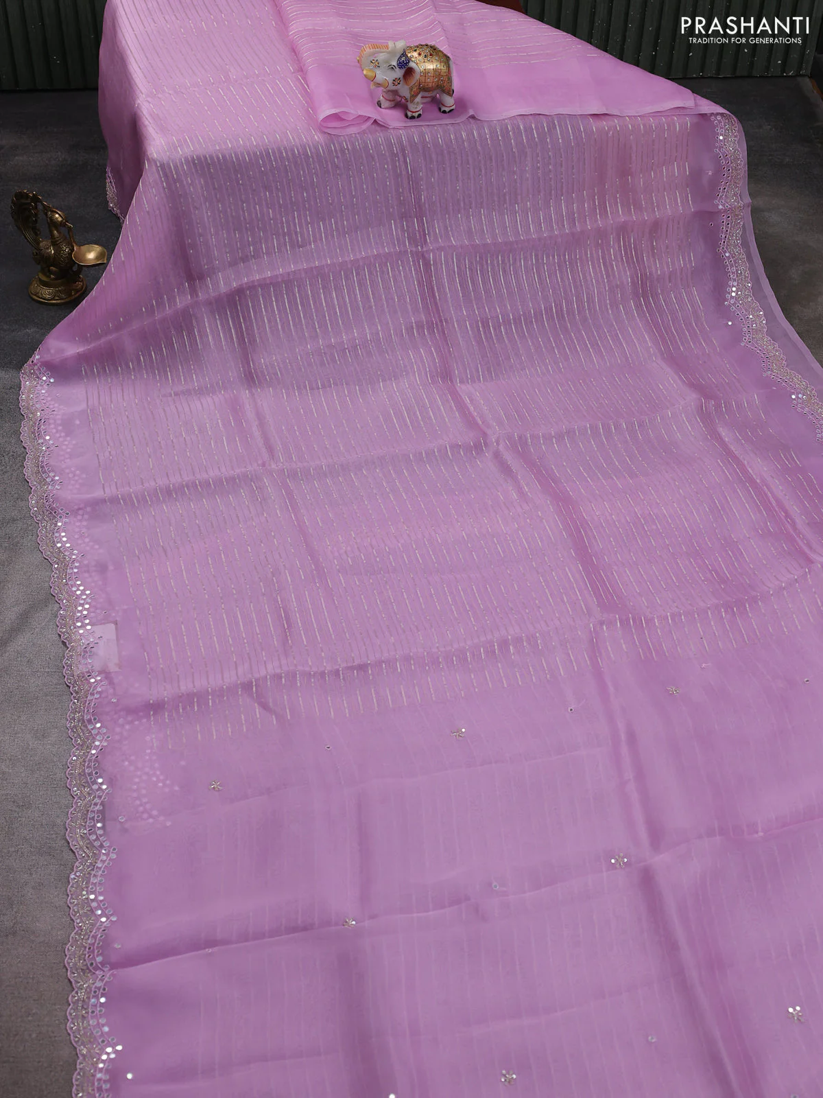 Pure organza silk saree mild lavender with allover zari weaves and sequin mirror work border - Image 2