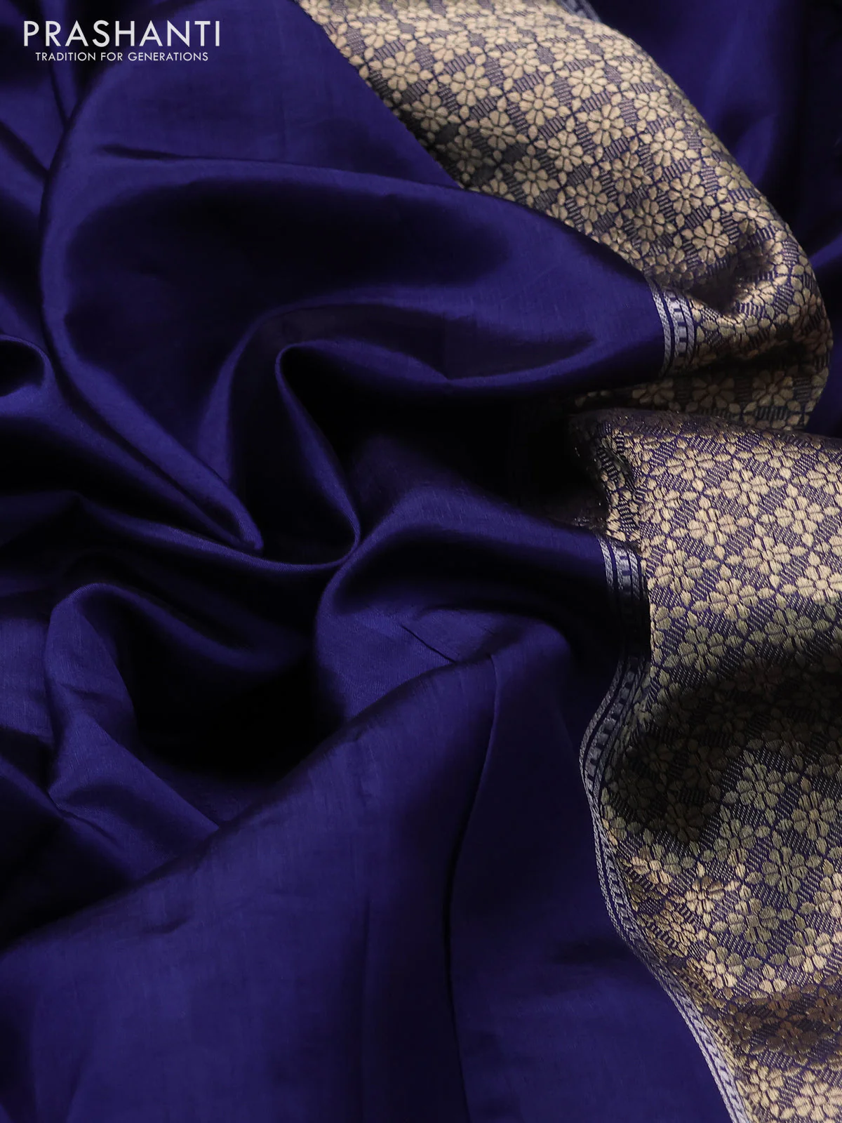 Pure organza silk saree navy blue and blue with allover zari woven stripes pattern in borderless style - Image 3