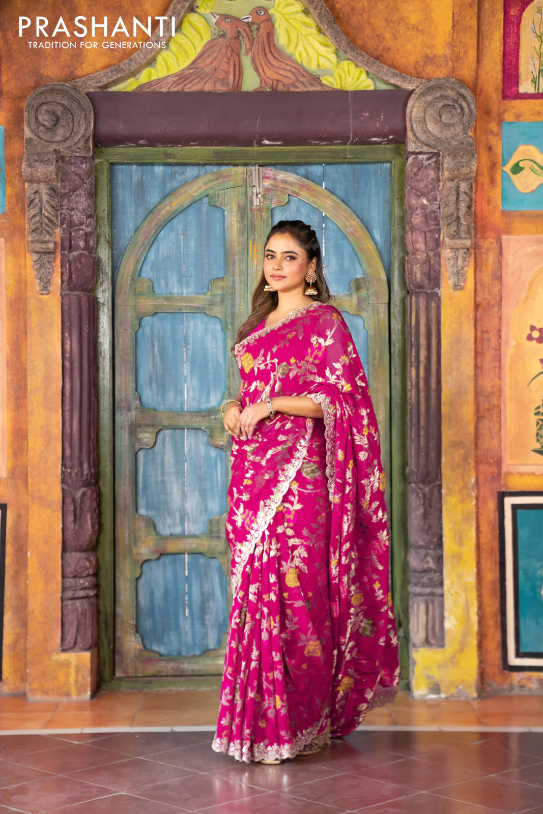 Pure organza silk saree pink with allover thread & zari weaves and gottapatti lace & mirror work border - Image 6