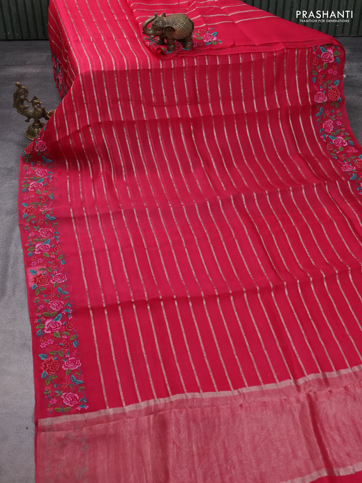 Pure organza silk saree pink with allover zari weaves and floral convent embroiderey border - Image 2