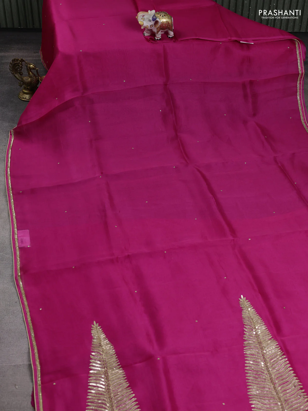 Pure organza silk saree pink with embroidery zari buttas and sequin embroidered border - Image 2