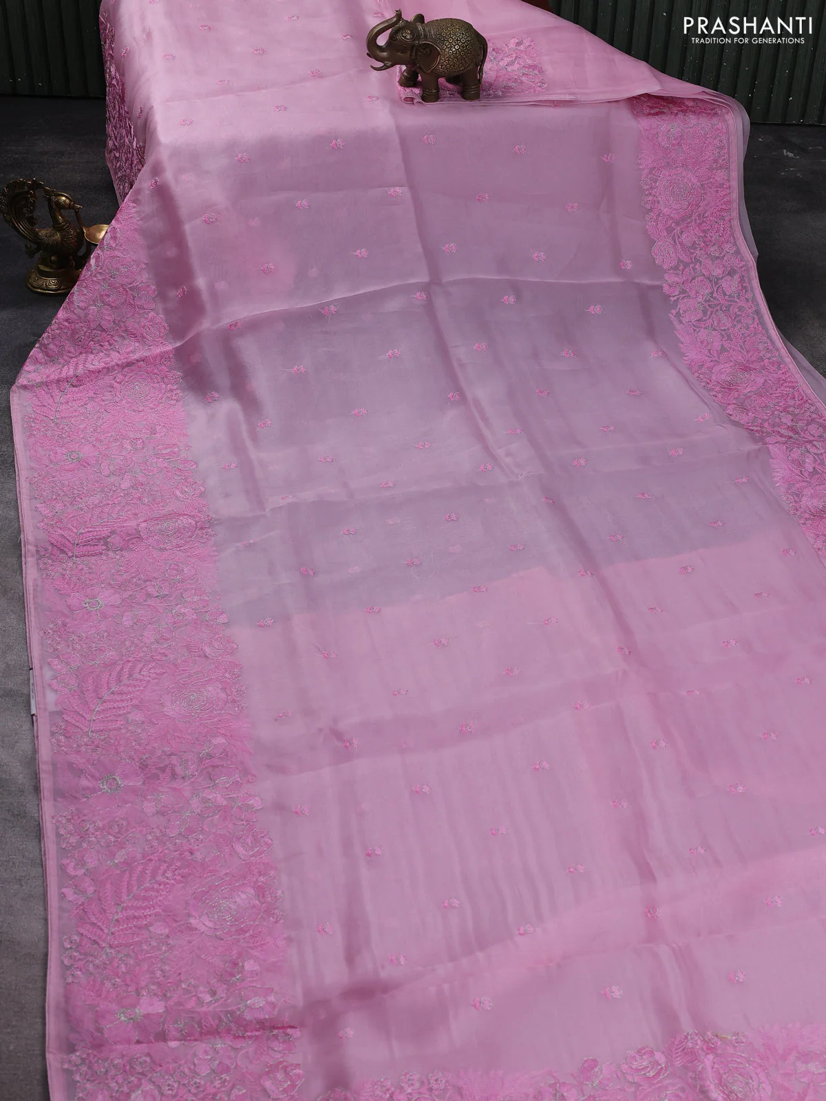 Pure organza silk saree pink with floral embroidery buttas and floral embroidery border - Image 2